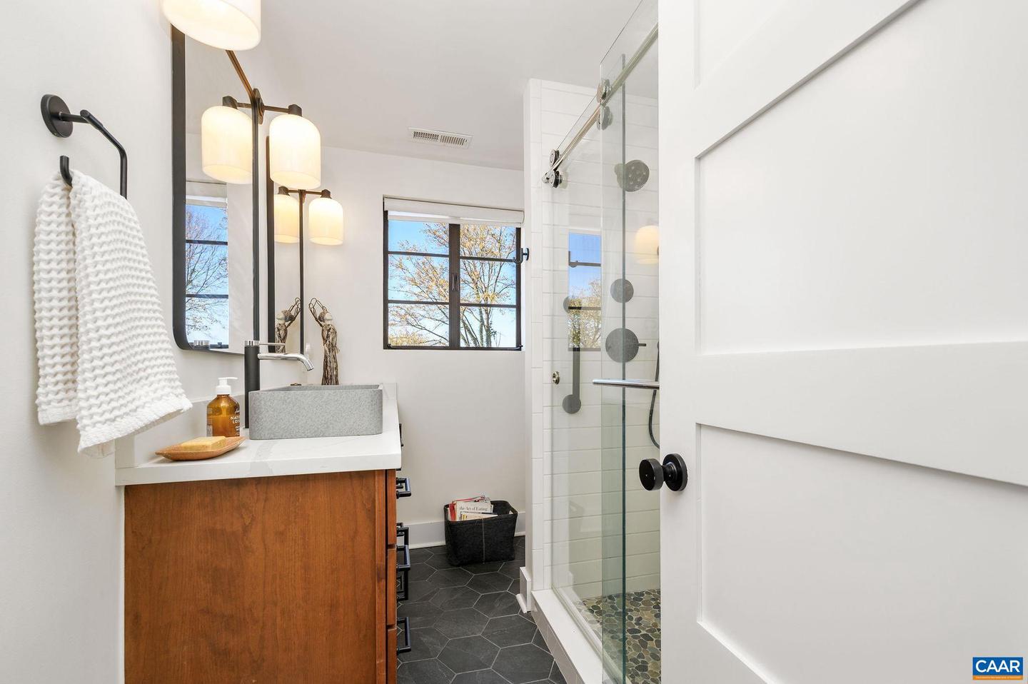 645 W FREDERICK ST, STAUNTON, Virginia 24401, 5 Bedrooms Bedrooms, ,3 BathroomsBathrooms,Residential,For sale,645 W FREDERICK ST,670920 MLS # 670920 645 W FREDERICK ST, STAUNTON, Virginia 24401, 5 Bedrooms Bedrooms, ,3 BathroomsBathrooms,Residential,For sale,645 W FREDERICK ST,670920 MLS # 670920