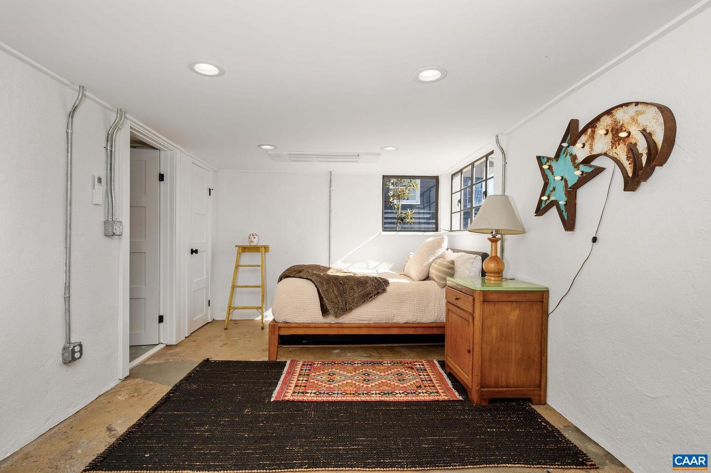 645 W FREDERICK ST, STAUNTON, Virginia 24401, 5 Bedrooms Bedrooms, ,3 BathroomsBathrooms,Residential,For sale,645 W FREDERICK ST,670920 MLS # 670920 645 W FREDERICK ST, STAUNTON, Virginia 24401, 5 Bedrooms Bedrooms, ,3 BathroomsBathrooms,Residential,For sale,645 W FREDERICK ST,670920 MLS # 670920