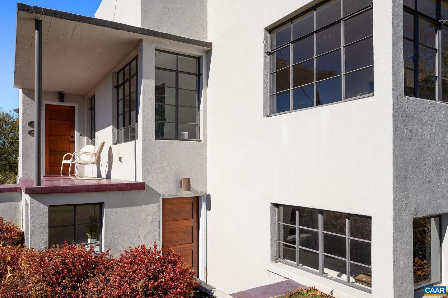 645 W FREDERICK ST, STAUNTON, Virginia 24401, 5 Bedrooms Bedrooms, ,3 BathroomsBathrooms,Residential,For sale,645 W FREDERICK ST,670920 MLS # 670920 645 W FREDERICK ST, STAUNTON, Virginia 24401, 5 Bedrooms Bedrooms, ,3 BathroomsBathrooms,Residential,For sale,645 W FREDERICK ST,670920 MLS # 670920