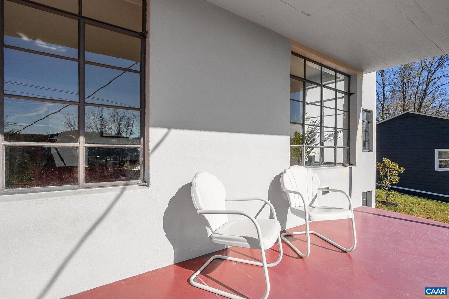 645 W FREDERICK ST, STAUNTON, Virginia 24401, 5 Bedrooms Bedrooms, ,3 BathroomsBathrooms,Residential,For sale,645 W FREDERICK ST,670920 MLS # 670920 645 W FREDERICK ST, STAUNTON, Virginia 24401, 5 Bedrooms Bedrooms, ,3 BathroomsBathrooms,Residential,For sale,645 W FREDERICK ST,670920 MLS # 670920