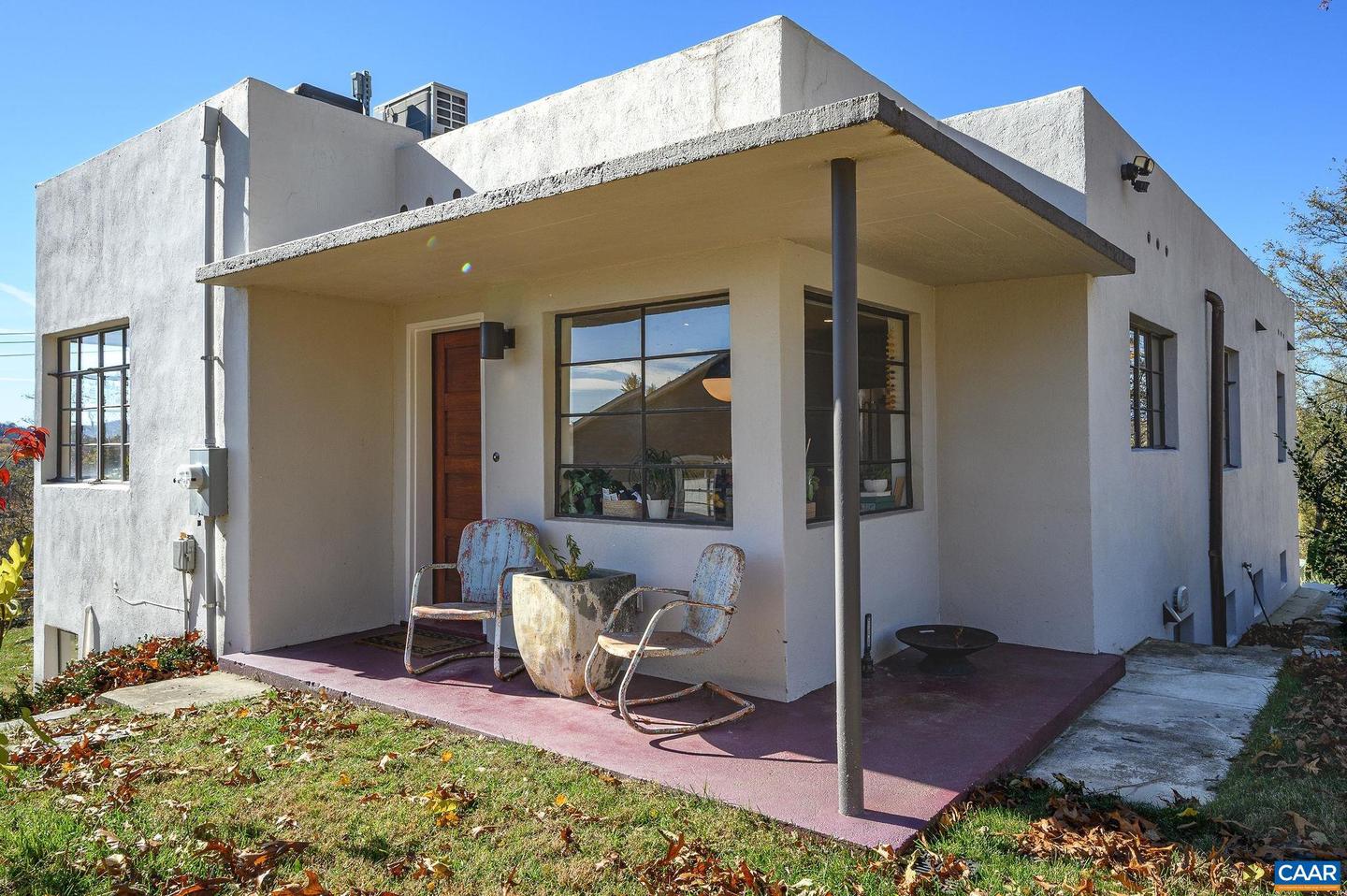 645 W FREDERICK ST, STAUNTON, Virginia 24401, 5 Bedrooms Bedrooms, ,3 BathroomsBathrooms,Residential,For sale,645 W FREDERICK ST,670920 MLS # 670920 645 W FREDERICK ST, STAUNTON, Virginia 24401, 5 Bedrooms Bedrooms, ,3 BathroomsBathrooms,Residential,For sale,645 W FREDERICK ST,670920 MLS # 670920