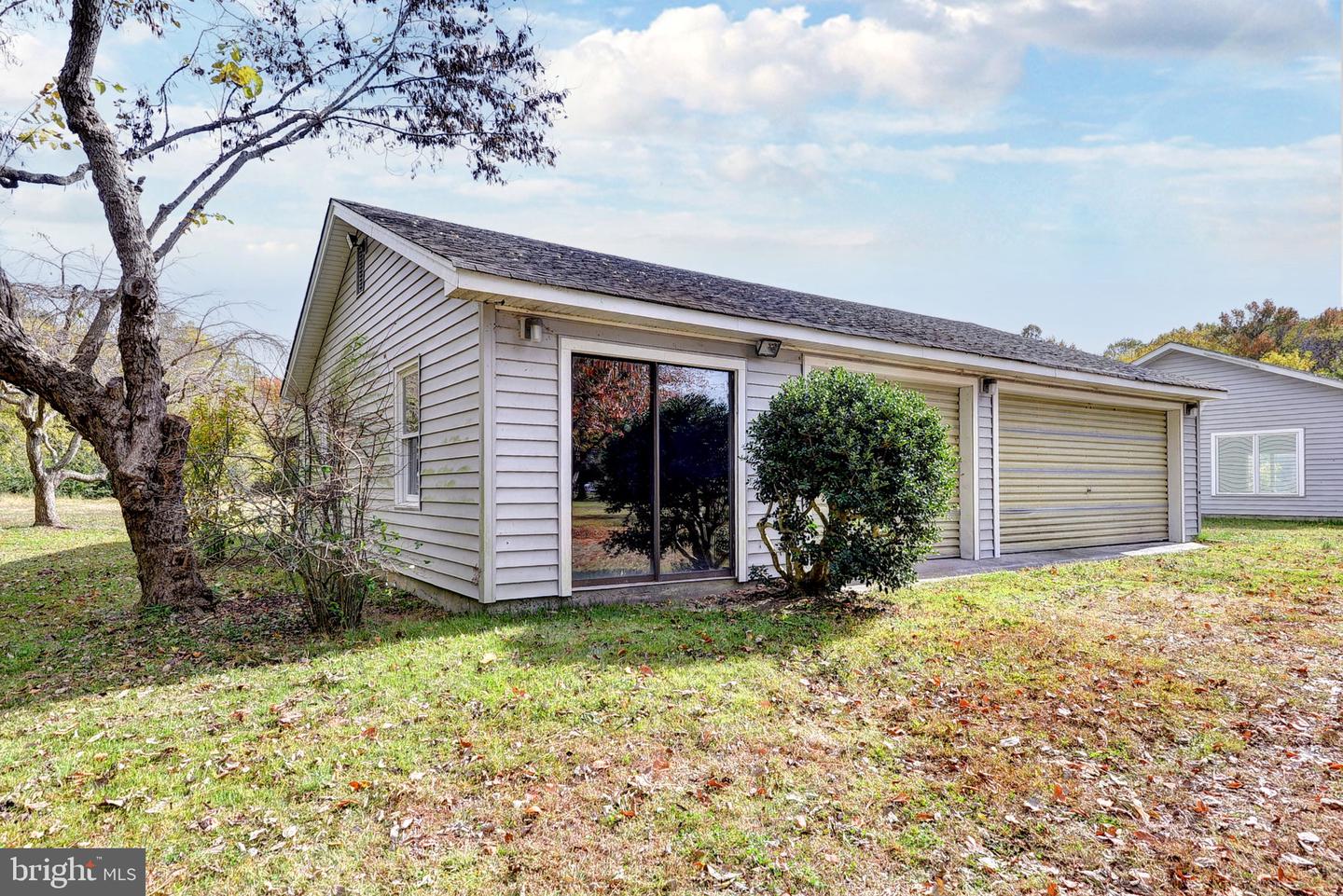 1126 CLOVERDALE RD, LANEVIEW, Virginia 22504, 4 Bedrooms Bedrooms, 8 Rooms Rooms,3 BathroomsBathrooms,Residential,For sale,1126 CLOVERDALE RD,VAES2002086 MLS # VAES2002086 1126 CLOVERDALE RD, LANEVIEW, Virginia 22504, 4 Bedrooms Bedrooms, 8 Rooms Rooms,3 BathroomsBathrooms,Residential,For sale,1126 CLOVERDALE RD,VAES2002086 MLS # VAES2002086