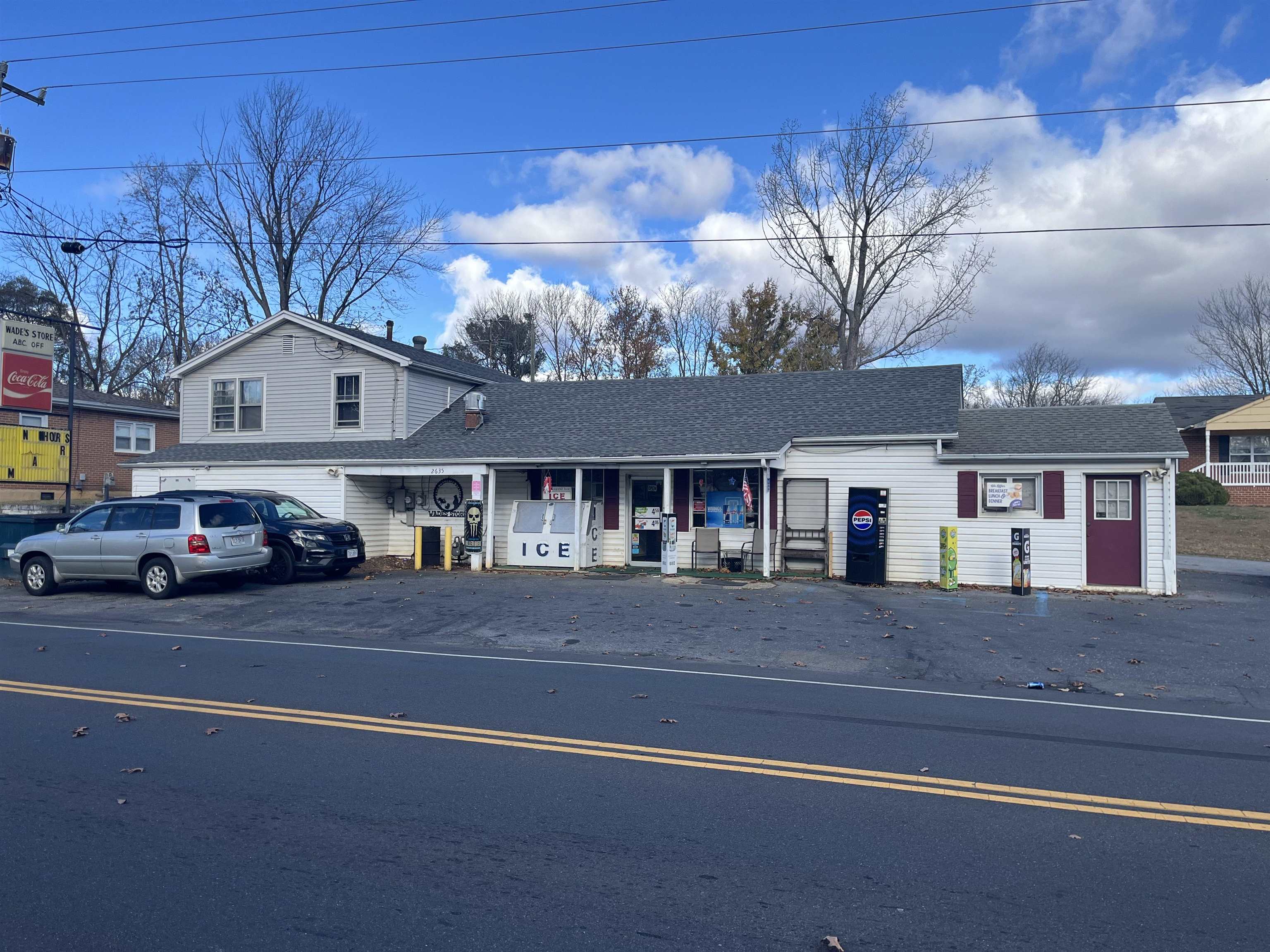 2635 W BEVERLEY ST, STAUNTON, Virginia 24401, ,Commercial,2635 W BEVERLEY ST,670930 MLS # 670930 2635 W BEVERLEY ST, STAUNTON, Virginia 24401, ,Commercial,2635 W BEVERLEY ST,670930 MLS # 670930