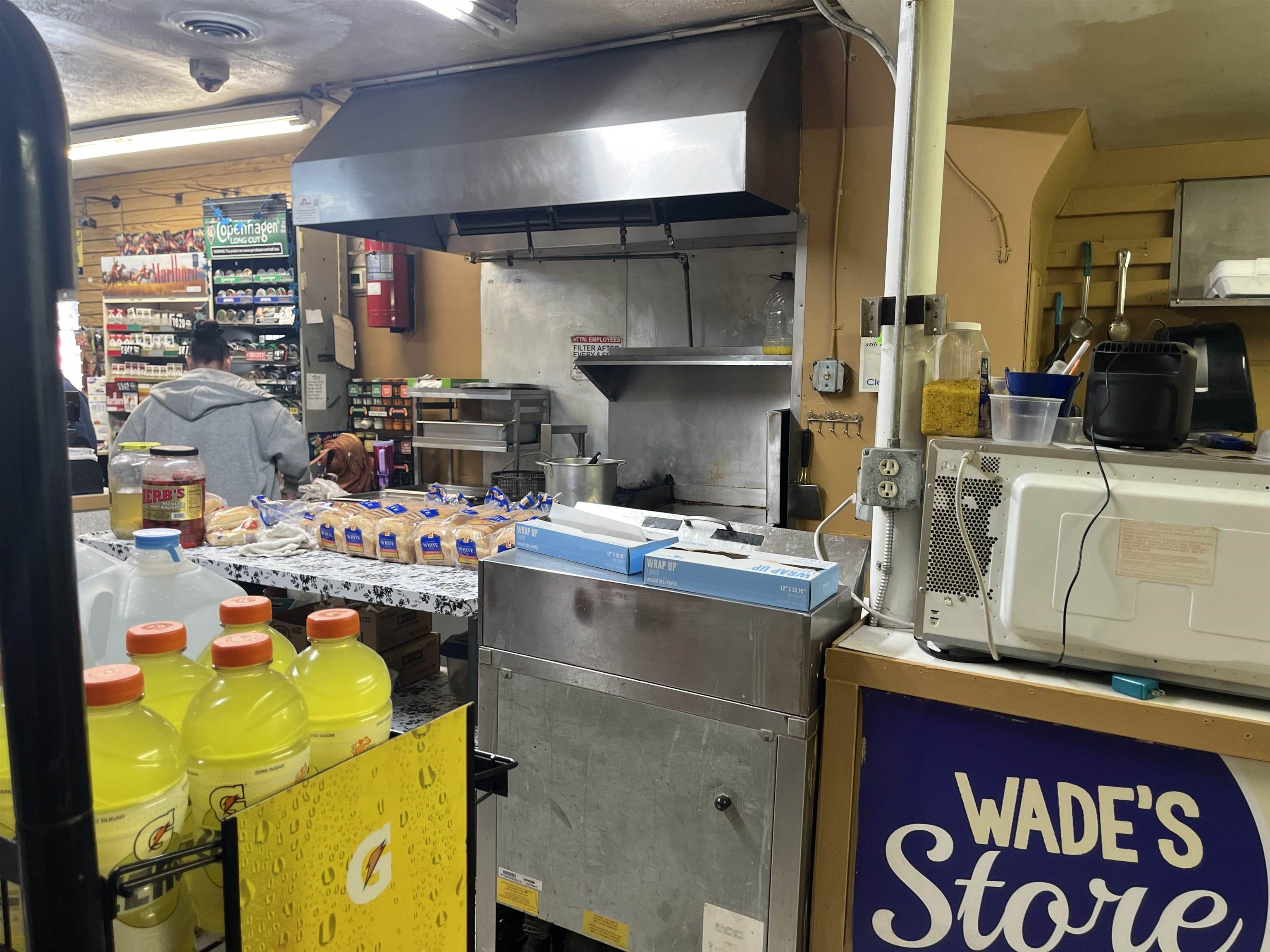 2635 W BEVERLEY ST, STAUNTON, Virginia 24401, ,Commercial,2635 W BEVERLEY ST,670930 MLS # 670930 2635 W BEVERLEY ST, STAUNTON, Virginia 24401, ,Commercial,2635 W BEVERLEY ST,670930 MLS # 670930