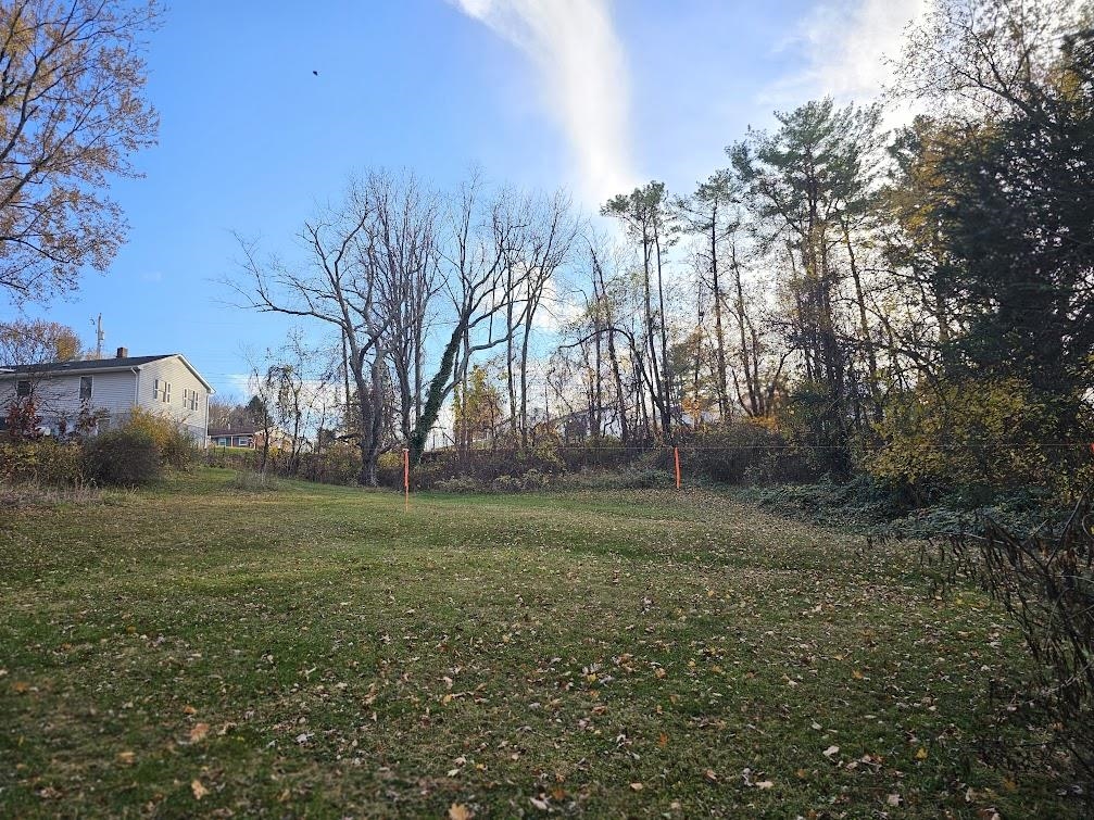 TBD COMMODORE ST, STAUNTON, Virginia 24401, ,Land,Hanger new lot 0.39 acres,TBD COMMODORE ST,670953 MLS # 670953