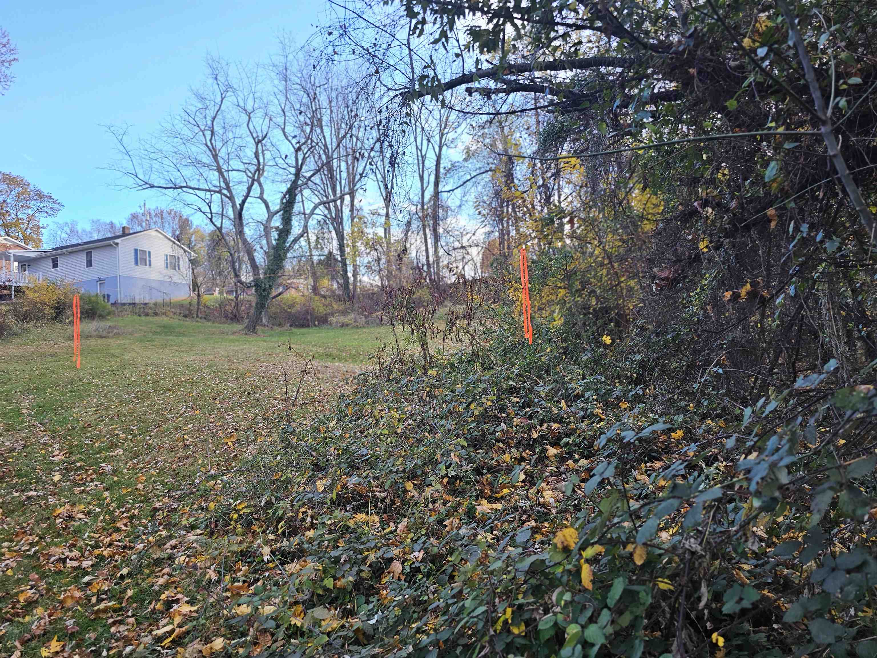 TBD COMMODORE ST, STAUNTON, Virginia 24401, ,Land,Hanger new lot 0.39 acres,TBD COMMODORE ST,670953 MLS # 670953