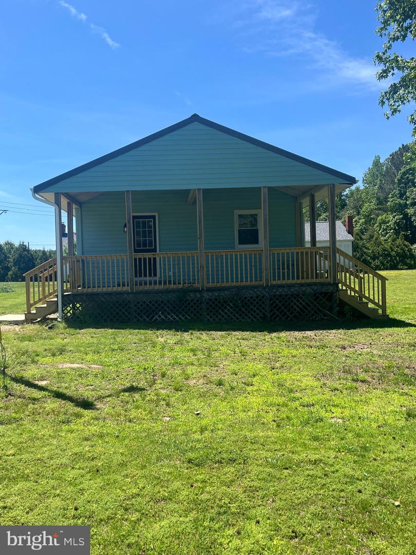 1807 CALVARY CHURCH RD, WARSAW, Virginia 22572, 3 Bedrooms Bedrooms, ,2 BathroomsBathrooms,Residential,For sale,1807 CALVARY CHURCH RD,VARV2000502 MLS # VARV2000502