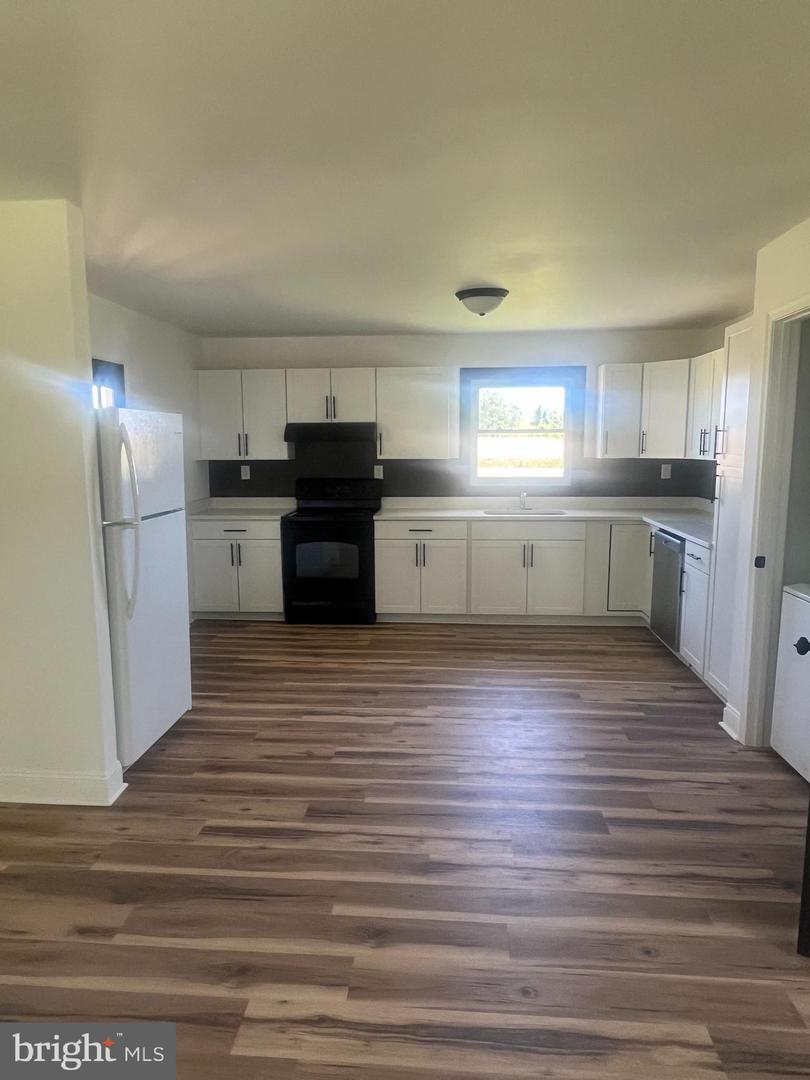 1807 CALVARY CHURCH RD, WARSAW, Virginia 22572, 3 Bedrooms Bedrooms, ,2 BathroomsBathrooms,Residential,For sale,1807 CALVARY CHURCH RD,VARV2000502 MLS # VARV2000502