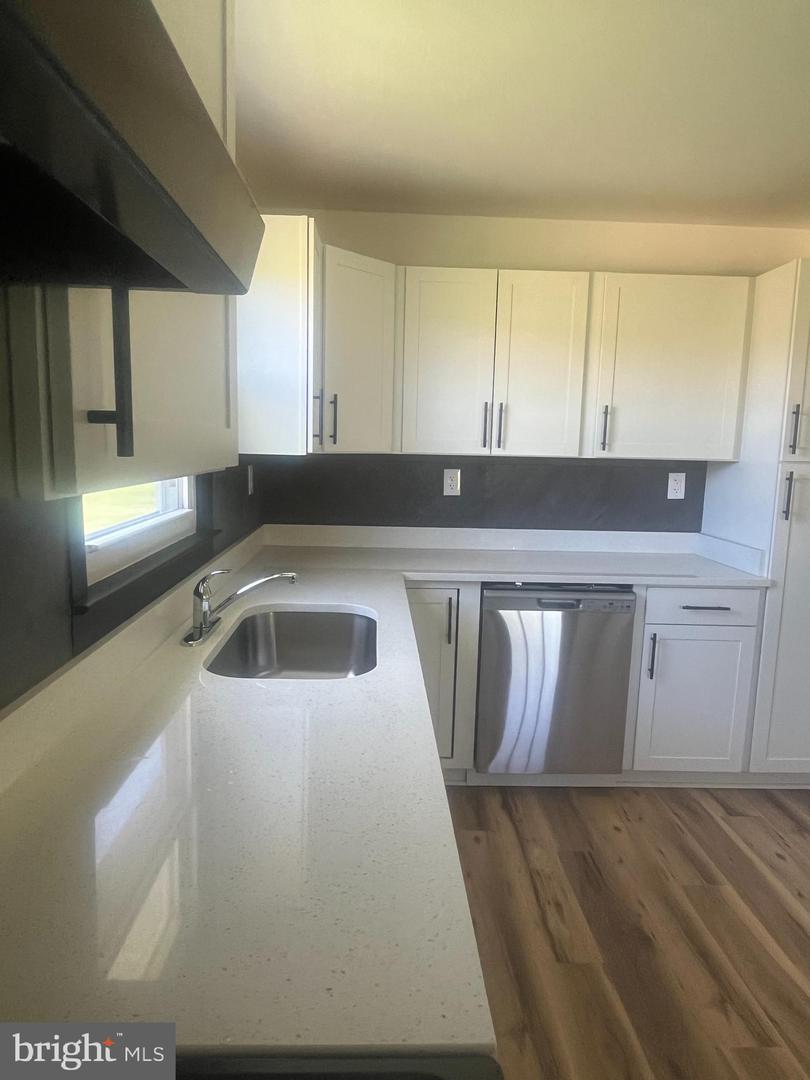 1807 CALVARY CHURCH RD, WARSAW, Virginia 22572, 3 Bedrooms Bedrooms, ,2 BathroomsBathrooms,Residential,For sale,1807 CALVARY CHURCH RD,VARV2000502 MLS # VARV2000502