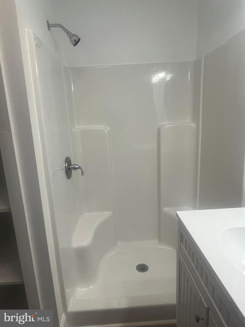 1807 CALVARY CHURCH RD, WARSAW, Virginia 22572, 3 Bedrooms Bedrooms, ,2 BathroomsBathrooms,Residential,For sale,1807 CALVARY CHURCH RD,VARV2000502 MLS # VARV2000502