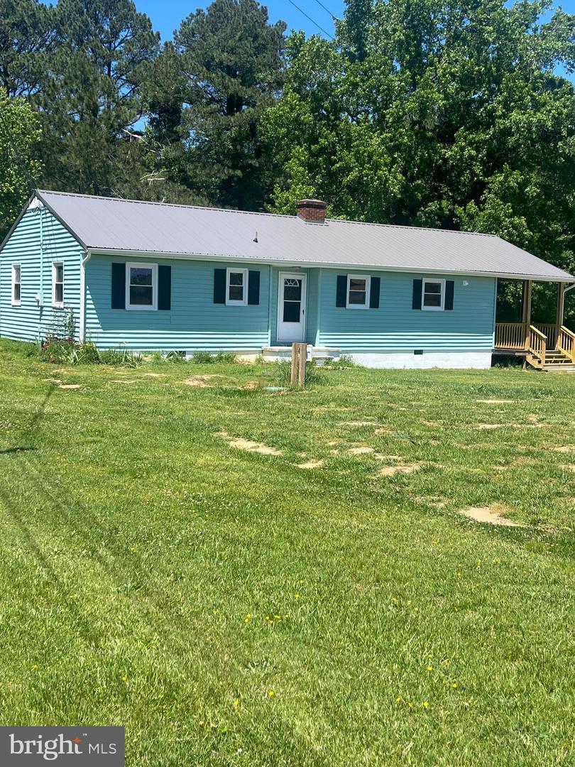 1807 CALVARY CHURCH RD, WARSAW, Virginia 22572, 3 Bedrooms Bedrooms, ,2 BathroomsBathrooms,Residential,For sale,1807 CALVARY CHURCH RD,VARV2000502 MLS # VARV2000502