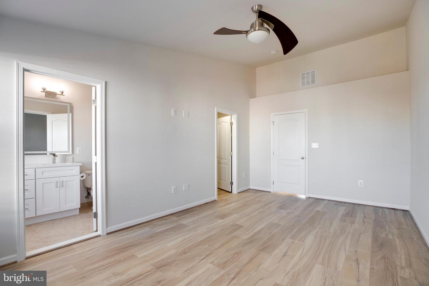 43180 LOUDOUN RESERVE DR, ASHBURN, Virginia 20148, 4 Bedrooms Bedrooms, ,3 BathroomsBathrooms,Residential,For sale,43180 LOUDOUN RESERVE DR,VALO2097976 MLS # VALO2097976