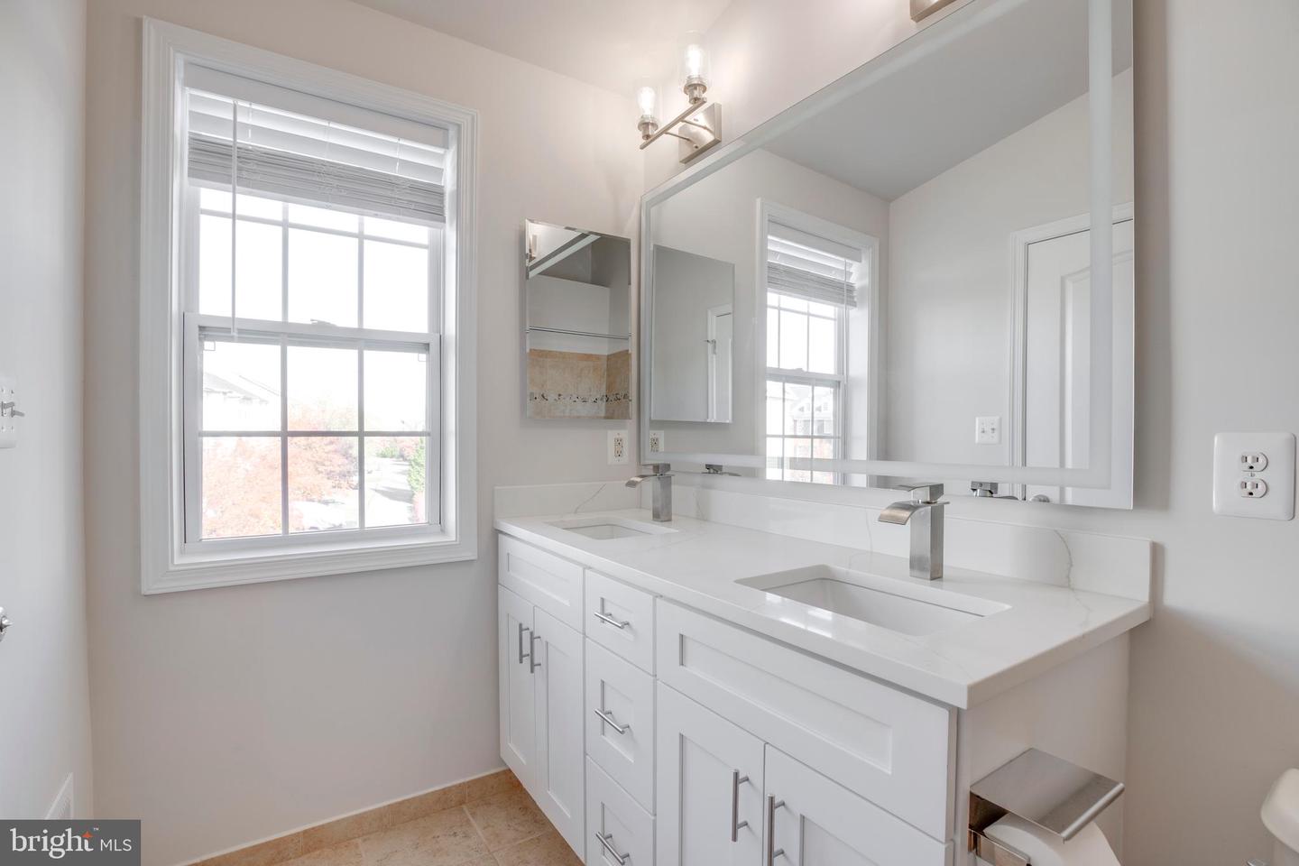 43180 LOUDOUN RESERVE DR, ASHBURN, Virginia 20148, 4 Bedrooms Bedrooms, ,3 BathroomsBathrooms,Residential,For sale,43180 LOUDOUN RESERVE DR,VALO2097976 MLS # VALO2097976