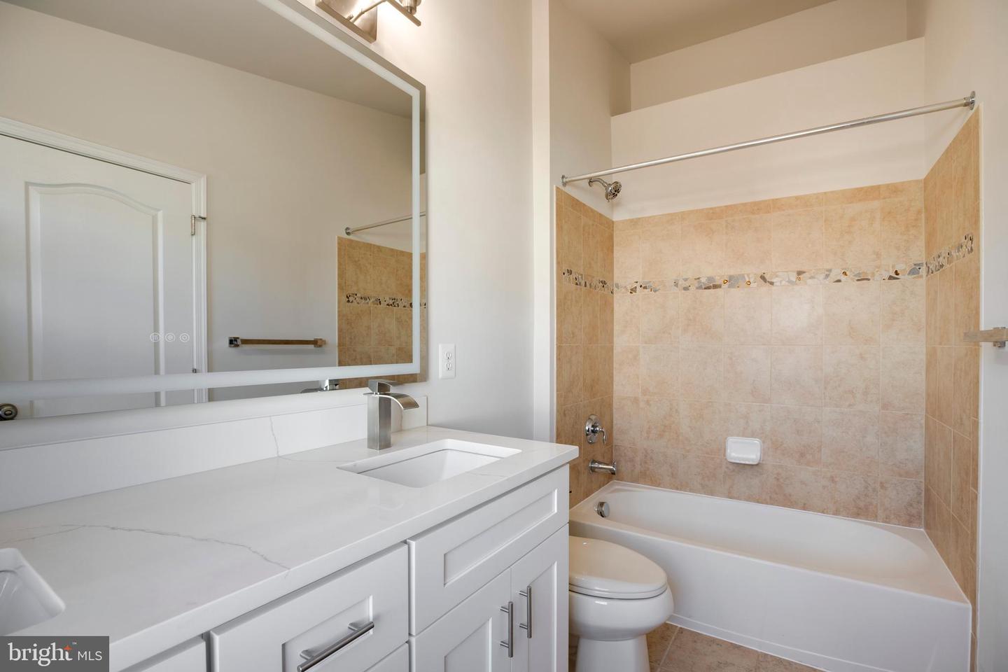 43180 LOUDOUN RESERVE DR, ASHBURN, Virginia 20148, 4 Bedrooms Bedrooms, ,3 BathroomsBathrooms,Residential,For sale,43180 LOUDOUN RESERVE DR,VALO2097976 MLS # VALO2097976