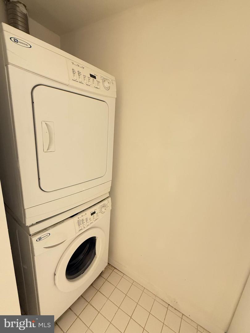 6300 STEVENSON AVE #419, ALEXANDRIA, Virginia 22304, 1 Bedroom Bedrooms, ,1 BathroomBathrooms,Residential,For sale,6300 STEVENSON AVE #419,VAAX2046576 MLS # VAAX2046576