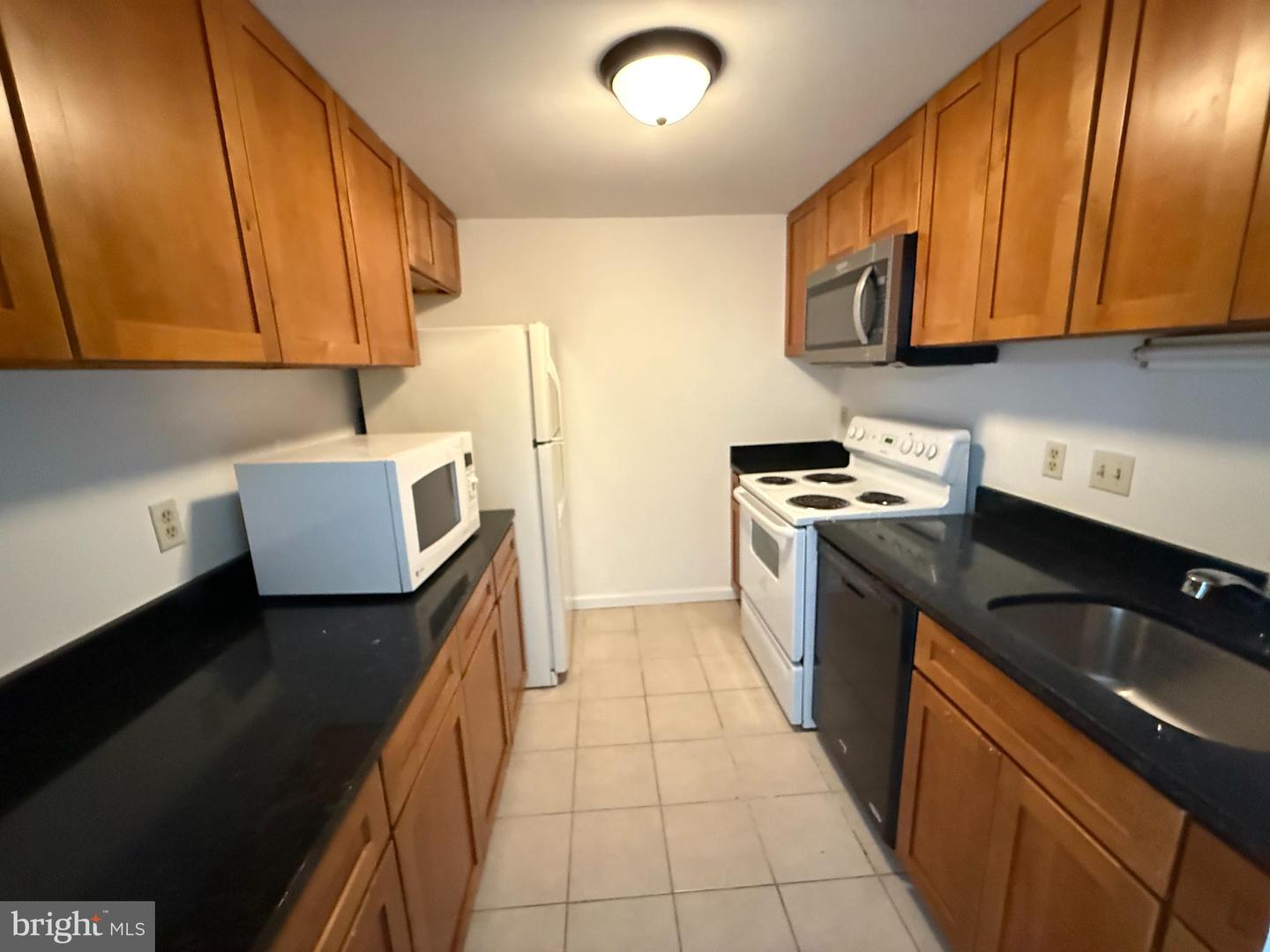 6300 STEVENSON AVE #419, ALEXANDRIA, Virginia 22304, 1 Bedroom Bedrooms, ,1 BathroomBathrooms,Residential,For sale,6300 STEVENSON AVE #419,VAAX2046576 MLS # VAAX2046576