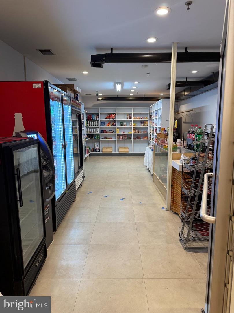 6300 STEVENSON AVE #419, ALEXANDRIA, Virginia 22304, 1 Bedroom Bedrooms, ,1 BathroomBathrooms,Residential,For sale,6300 STEVENSON AVE #419,VAAX2046576 MLS # VAAX2046576