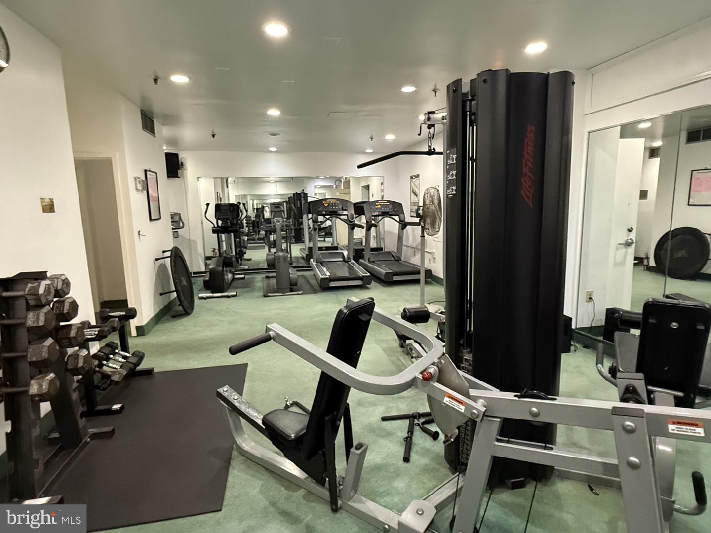 6300 STEVENSON AVE #419, ALEXANDRIA, Virginia 22304, 1 Bedroom Bedrooms, ,1 BathroomBathrooms,Residential,For sale,6300 STEVENSON AVE #419,VAAX2046576 MLS # VAAX2046576