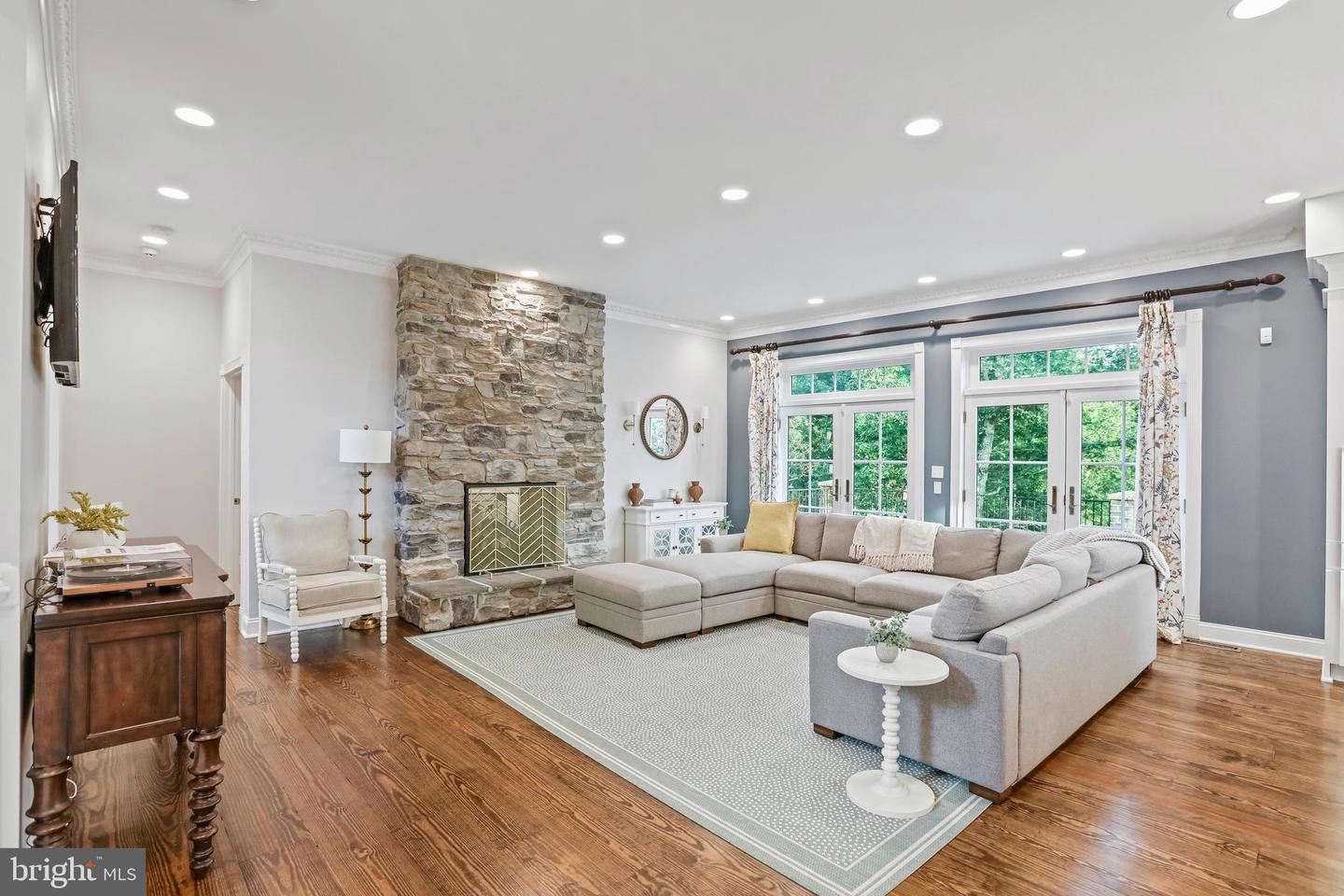 207 WESTVIEW DR, WINCHESTER, Virginia 22603, 7 Bedrooms Bedrooms, ,4 BathroomsBathrooms,Residential,For sale,207 WESTVIEW DR,VAFV2035104 MLS # VAFV2035104 207 WESTVIEW DR, WINCHESTER, Virginia 22603, 7 Bedrooms Bedrooms, ,4 BathroomsBathrooms,Residential,For sale,207 WESTVIEW DR,VAFV2035104 MLS # VAFV2035104