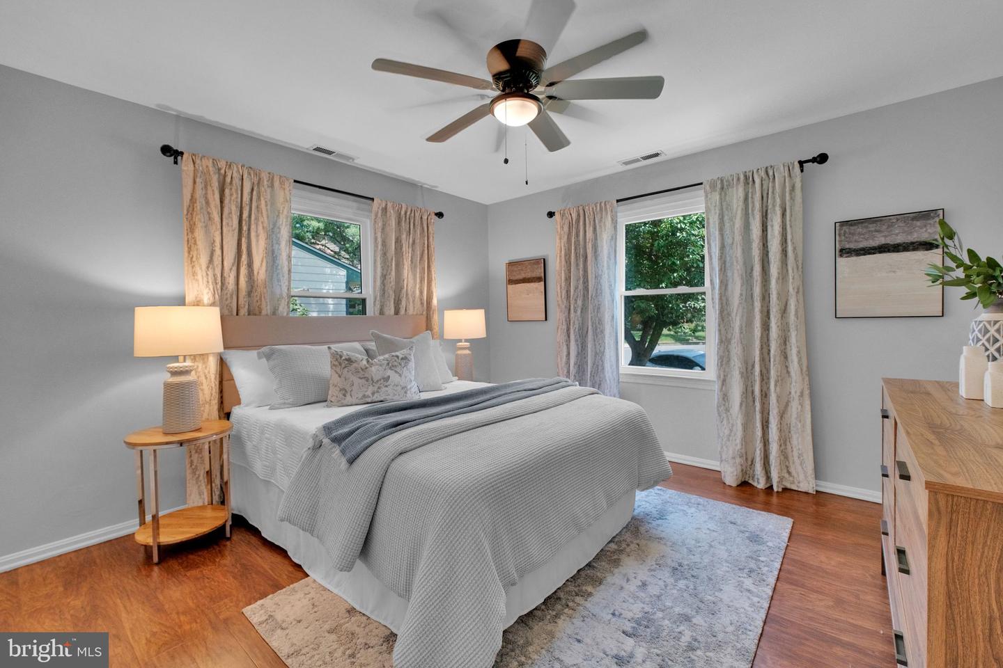 5402 S 12TH ST S, ARLINGTON, Virginia 22204, 5 Bedrooms Bedrooms, ,2 BathroomsBathrooms,Residential,For sale,5402 S 12TH ST S,VAFX2264108 MLS # VAFX2264108 5402 S 12TH ST S, ARLINGTON, Virginia 22204, 5 Bedrooms Bedrooms, ,2 BathroomsBathrooms,Residential,For sale,5402 S 12TH ST S,VAFX2264108 MLS # VAFX2264108