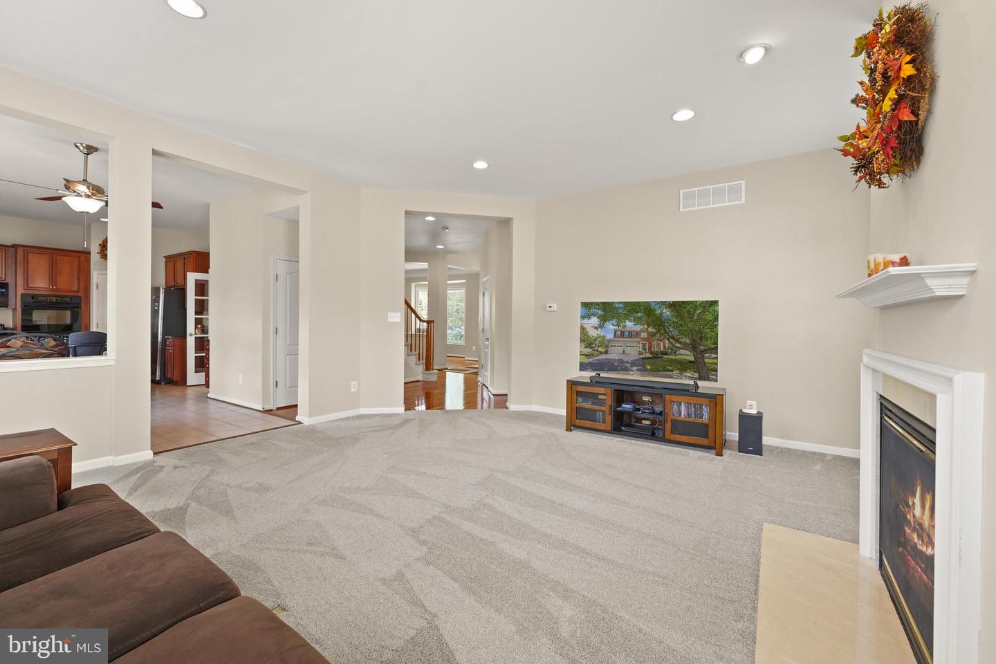 19296 CREEK FIELD CIR, LEESBURG, Virginia 20176, 4 Bedrooms Bedrooms, ,4 BathroomsBathrooms,Residential,For sale,19296 CREEK FIELD CIR,VALO2105796 MLS # VALO2105796 19296 CREEK FIELD CIR, LEESBURG, Virginia 20176, 4 Bedrooms Bedrooms, ,4 BathroomsBathrooms,Residential,For sale,19296 CREEK FIELD CIR,VALO2105796 MLS # VALO2105796