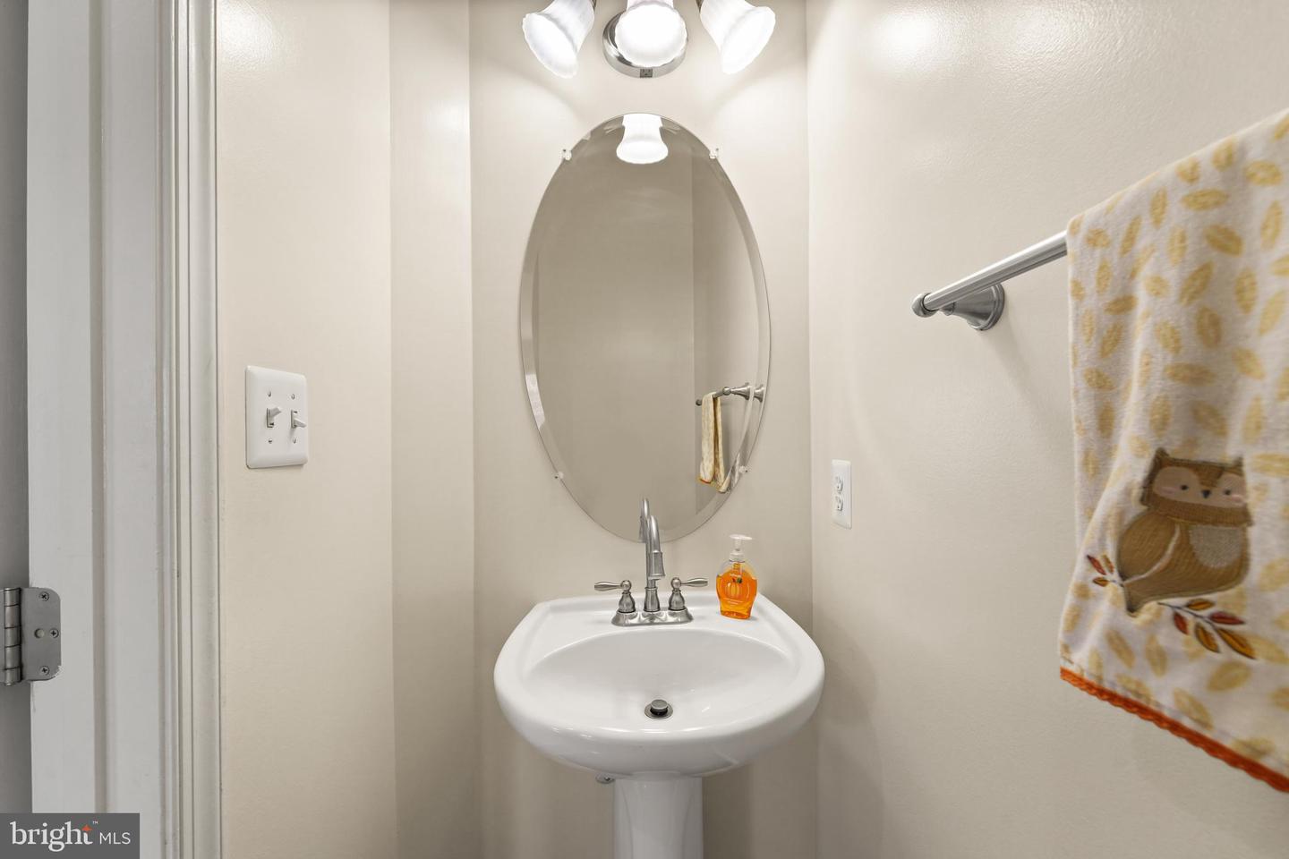 19296 CREEK FIELD CIR, LEESBURG, Virginia 20176, 4 Bedrooms Bedrooms, ,4 BathroomsBathrooms,Residential,For sale,19296 CREEK FIELD CIR,VALO2105796 MLS # VALO2105796 19296 CREEK FIELD CIR, LEESBURG, Virginia 20176, 4 Bedrooms Bedrooms, ,4 BathroomsBathrooms,Residential,For sale,19296 CREEK FIELD CIR,VALO2105796 MLS # VALO2105796