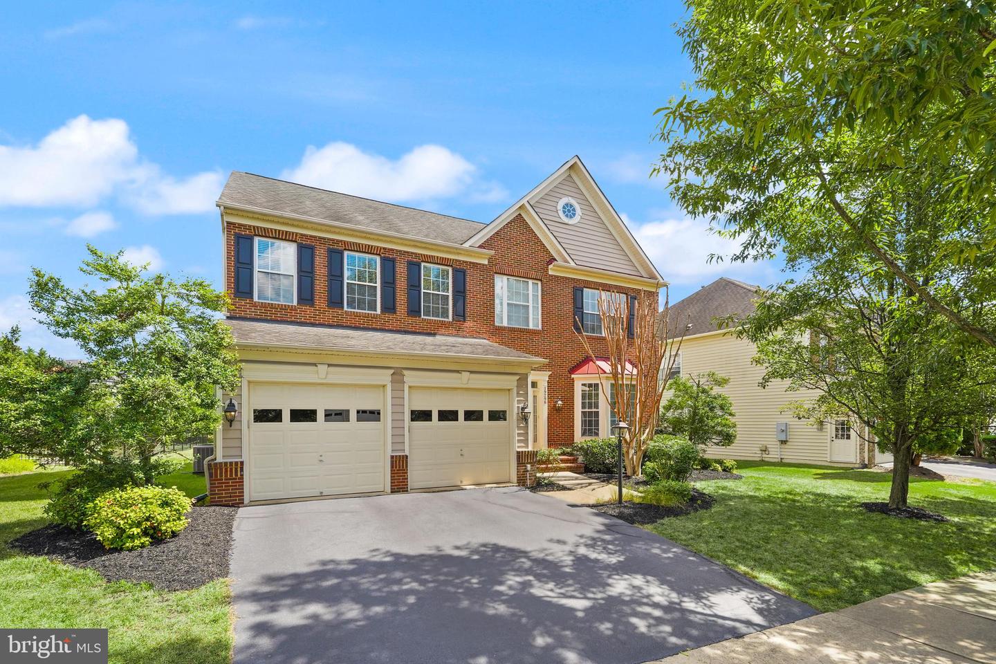 19296 CREEK FIELD CIR, LEESBURG, Virginia 20176, 4 Bedrooms Bedrooms, ,4 BathroomsBathrooms,Residential,For sale,19296 CREEK FIELD CIR,VALO2105796 MLS # VALO2105796 19296 CREEK FIELD CIR, LEESBURG, Virginia 20176, 4 Bedrooms Bedrooms, ,4 BathroomsBathrooms,Residential,For sale,19296 CREEK FIELD CIR,VALO2105796 MLS # VALO2105796