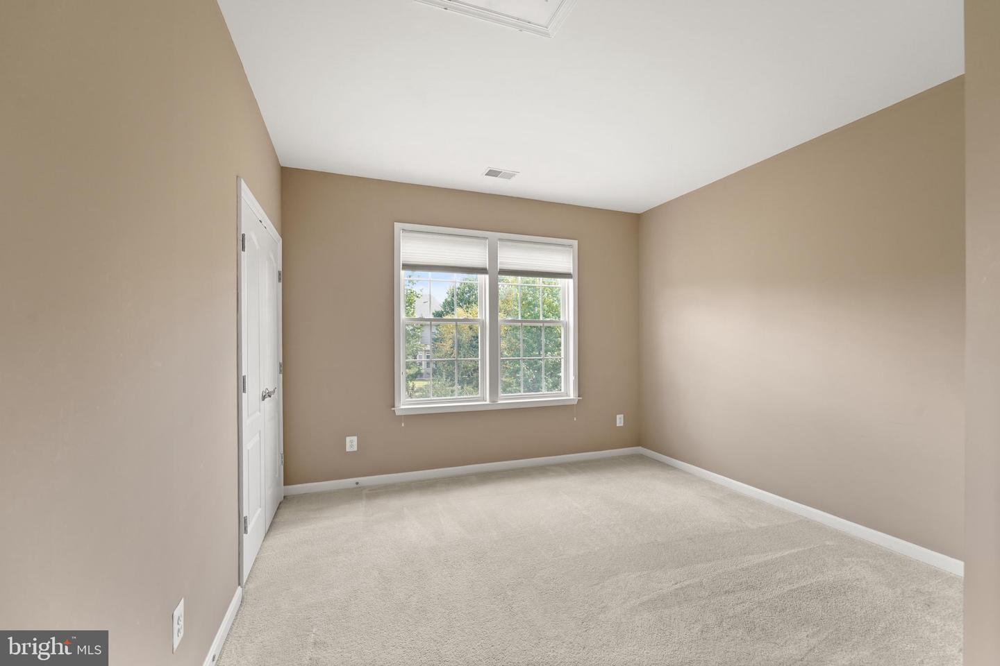 19296 CREEK FIELD CIR, LEESBURG, Virginia 20176, 4 Bedrooms Bedrooms, ,4 BathroomsBathrooms,Residential,For sale,19296 CREEK FIELD CIR,VALO2105796 MLS # VALO2105796 19296 CREEK FIELD CIR, LEESBURG, Virginia 20176, 4 Bedrooms Bedrooms, ,4 BathroomsBathrooms,Residential,For sale,19296 CREEK FIELD CIR,VALO2105796 MLS # VALO2105796