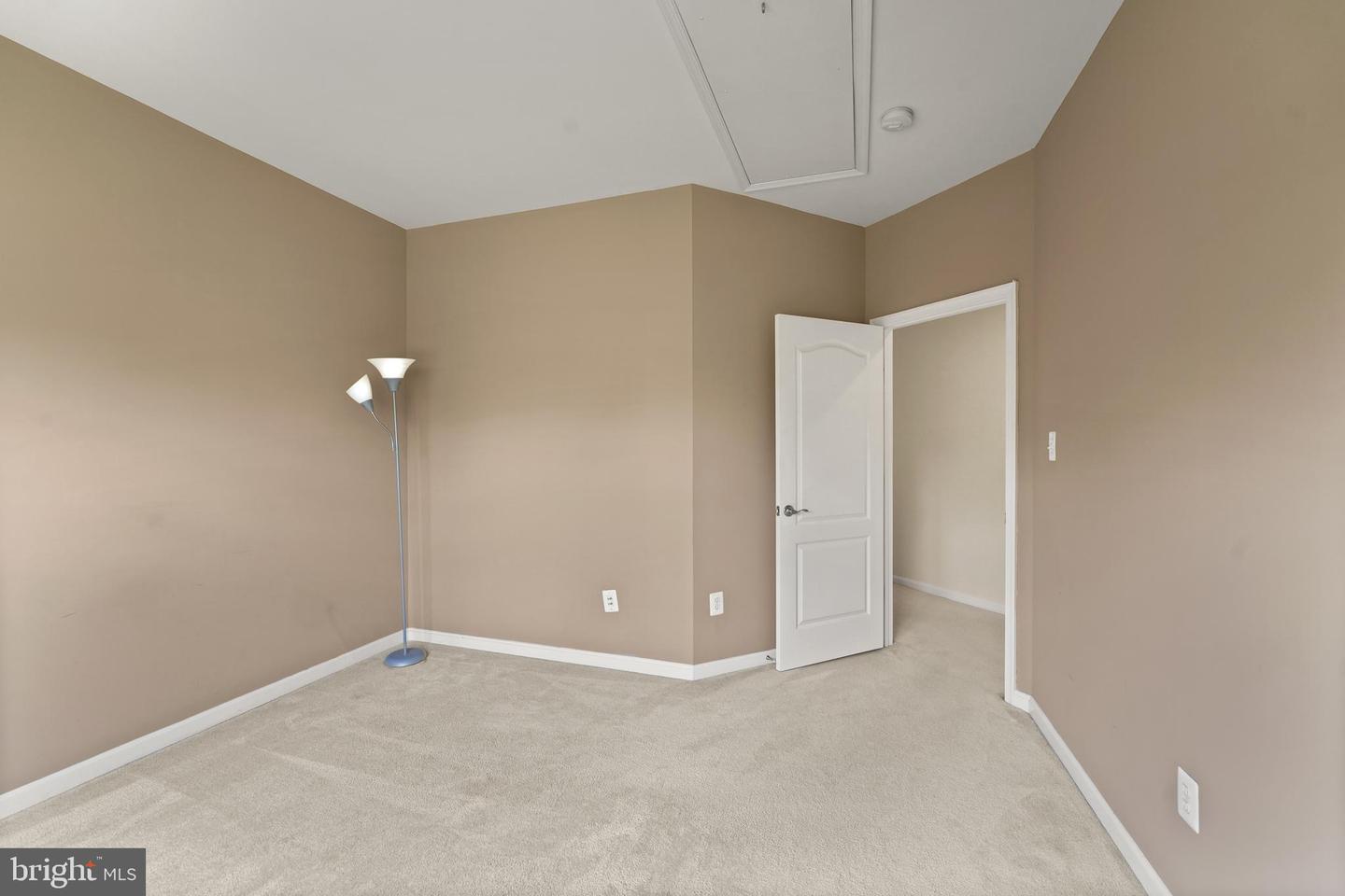 19296 CREEK FIELD CIR, LEESBURG, Virginia 20176, 4 Bedrooms Bedrooms, ,4 BathroomsBathrooms,Residential,For sale,19296 CREEK FIELD CIR,VALO2105796 MLS # VALO2105796 19296 CREEK FIELD CIR, LEESBURG, Virginia 20176, 4 Bedrooms Bedrooms, ,4 BathroomsBathrooms,Residential,For sale,19296 CREEK FIELD CIR,VALO2105796 MLS # VALO2105796