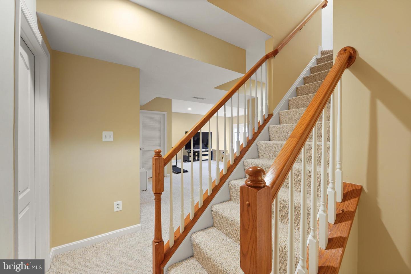 19296 CREEK FIELD CIR, LEESBURG, Virginia 20176, 4 Bedrooms Bedrooms, ,4 BathroomsBathrooms,Residential,For sale,19296 CREEK FIELD CIR,VALO2105796 MLS # VALO2105796 19296 CREEK FIELD CIR, LEESBURG, Virginia 20176, 4 Bedrooms Bedrooms, ,4 BathroomsBathrooms,Residential,For sale,19296 CREEK FIELD CIR,VALO2105796 MLS # VALO2105796