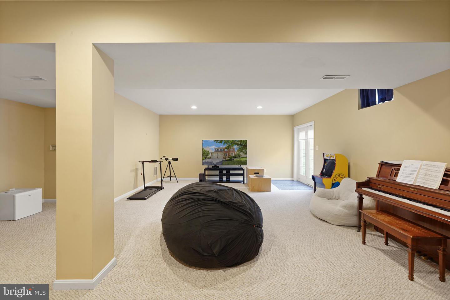 19296 CREEK FIELD CIR, LEESBURG, Virginia 20176, 4 Bedrooms Bedrooms, ,4 BathroomsBathrooms,Residential,For sale,19296 CREEK FIELD CIR,VALO2105796 MLS # VALO2105796 19296 CREEK FIELD CIR, LEESBURG, Virginia 20176, 4 Bedrooms Bedrooms, ,4 BathroomsBathrooms,Residential,For sale,19296 CREEK FIELD CIR,VALO2105796 MLS # VALO2105796