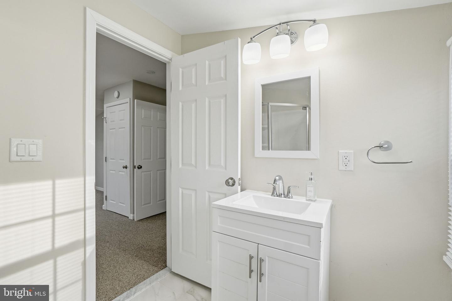 3421 MEMORIAL ST, ALEXANDRIA, Virginia 22306, 3 Bedrooms Bedrooms, ,2 BathroomsBathrooms,Residential,For sale,3421 MEMORIAL ST,VAFX2264914 MLS # VAFX2264914