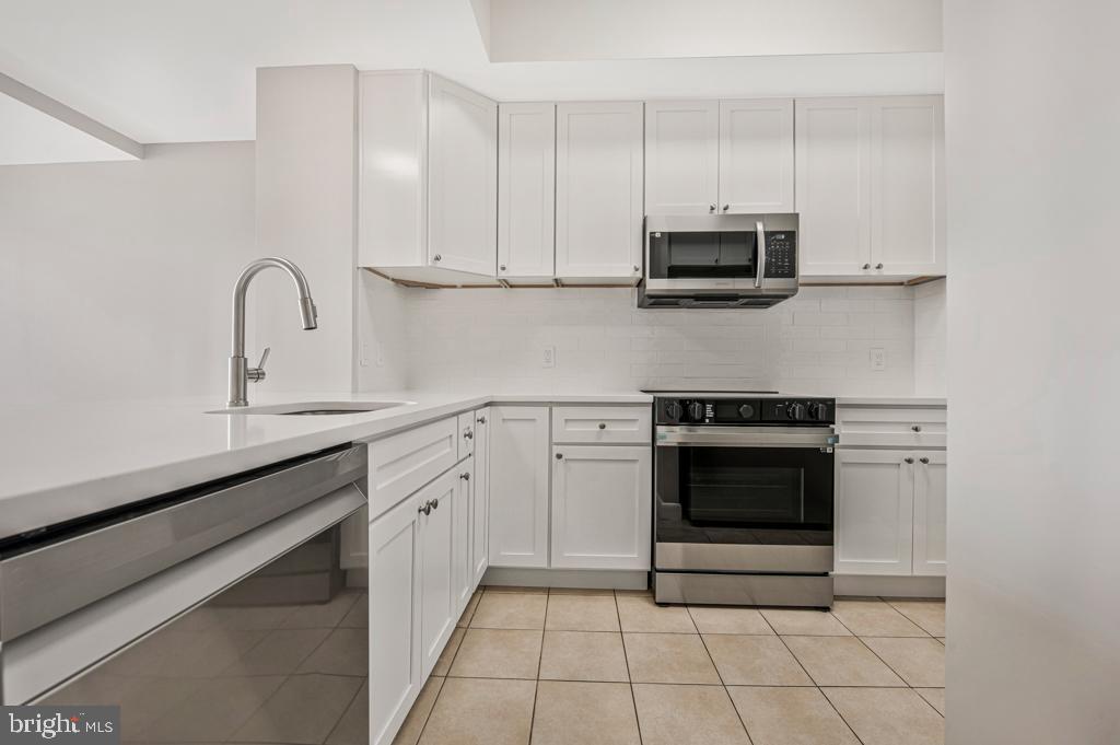 400 MASSACHUSETTS AVE NW #1322, WASHINGTON, District Of Columbia 20001, 1 Bedroom Bedrooms, ,1 BathroomBathrooms,Residential,For sale,400 MASSACHUSETTS AVE NW #1322,DCDC2221884 MLS # DCDC2221884