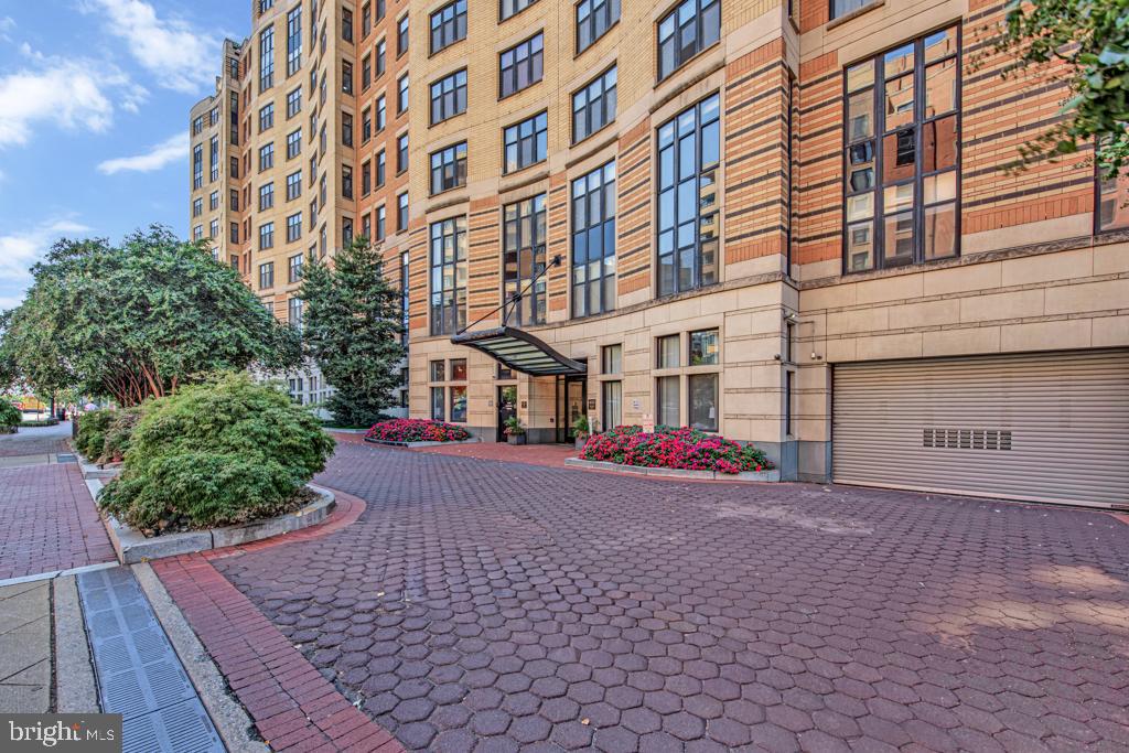 400 MASSACHUSETTS AVE NW #1322, WASHINGTON, District Of Columbia 20001, 1 Bedroom Bedrooms, ,1 BathroomBathrooms,Residential,For sale,400 MASSACHUSETTS AVE NW #1322,DCDC2221884 MLS # DCDC2221884