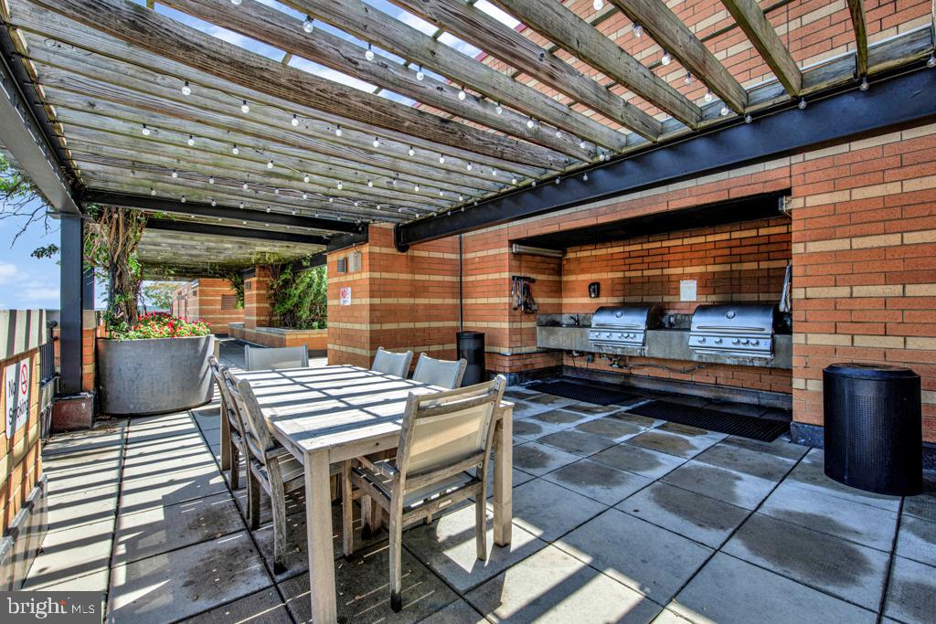 400 MASSACHUSETTS AVE NW #1322, WASHINGTON, District Of Columbia 20001, 1 Bedroom Bedrooms, ,1 BathroomBathrooms,Residential,For sale,400 MASSACHUSETTS AVE NW #1322,DCDC2221884 MLS # DCDC2221884