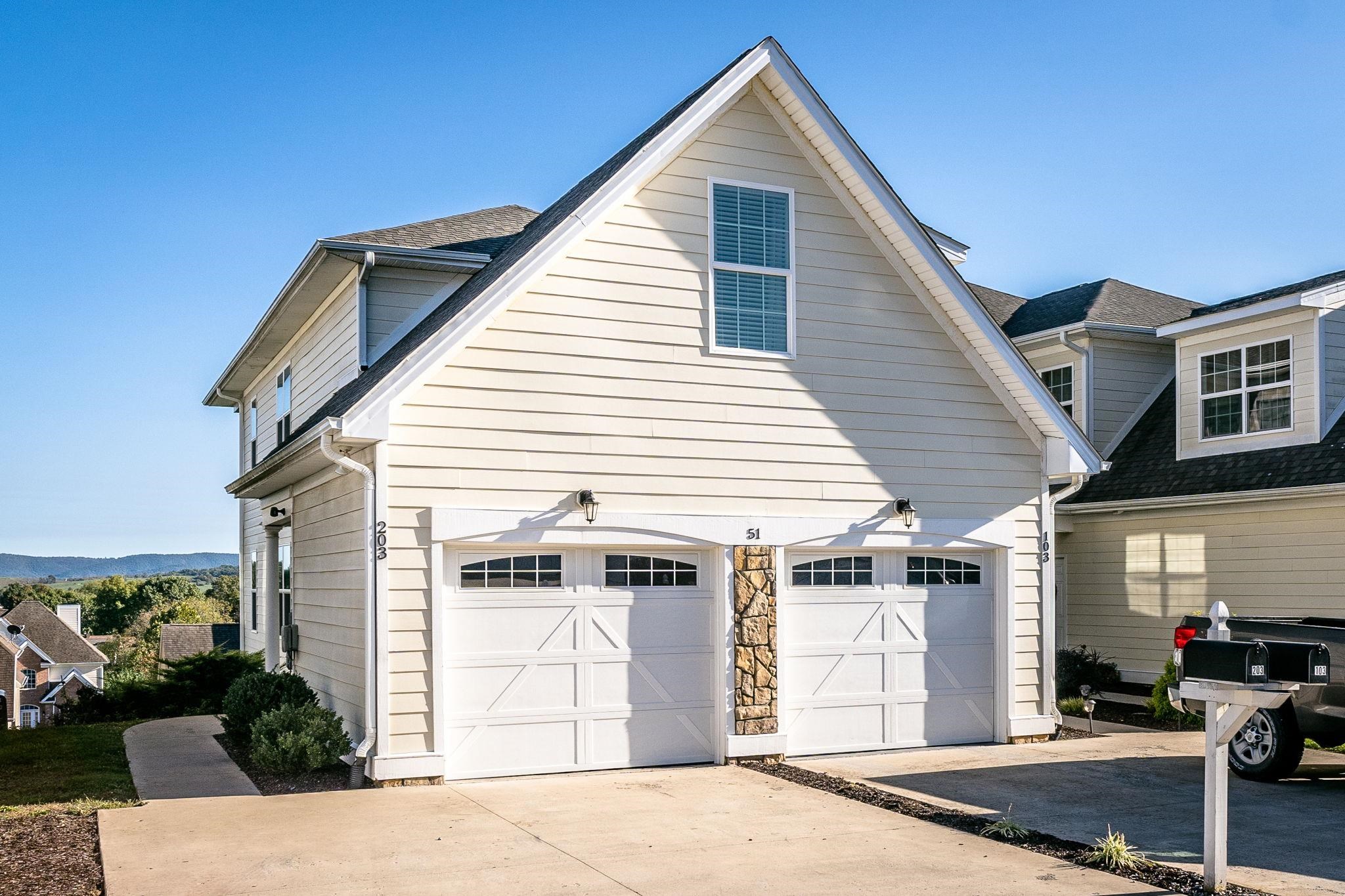 51 WINDGATE CIR, FISHERSVILLE, Virginia 22939, 3 Bedrooms Bedrooms, ,2 BathroomsBathrooms,Residential,51 WINDGATE CIR,670782 MLS # 670782 51 WINDGATE CIR, FISHERSVILLE, Virginia 22939, 3 Bedrooms Bedrooms, ,2 BathroomsBathrooms,Residential,51 WINDGATE CIR,670782 MLS # 670782