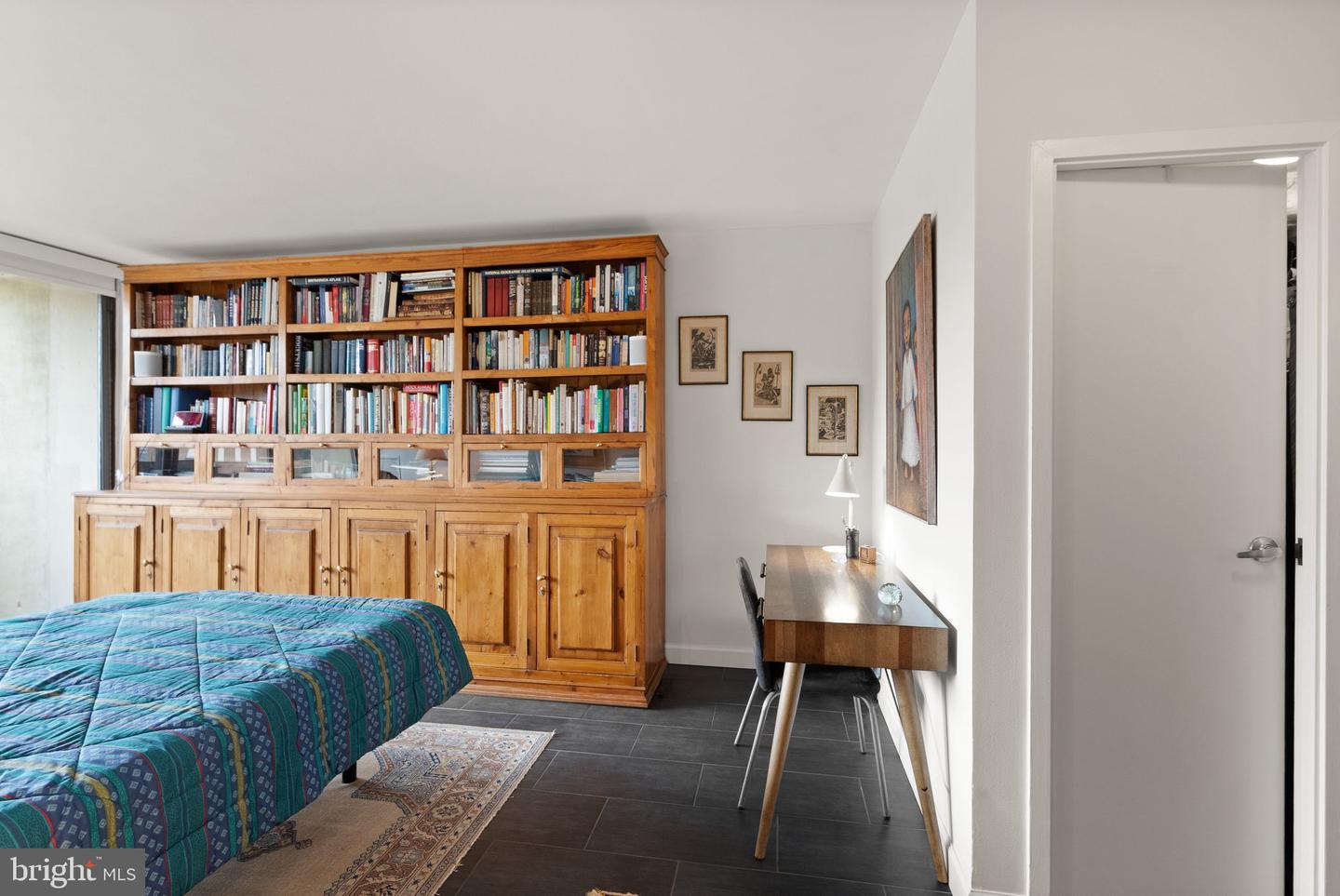 400 MADISON ST #409, ALEXANDRIA, Virginia 22314, 2 Bedrooms Bedrooms, ,2 BathroomsBathrooms,Residential,For sale,400 MADISON ST #409,VAAX2050298 MLS # VAAX2050298