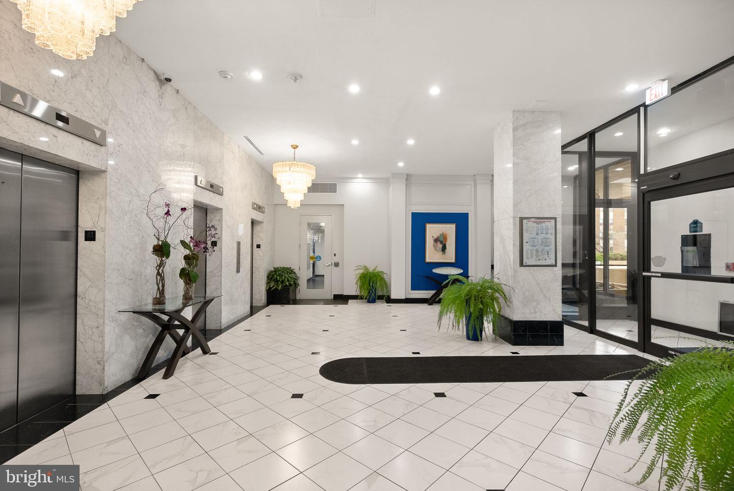 400 MADISON ST #409, ALEXANDRIA, Virginia 22314, 2 Bedrooms Bedrooms, ,2 BathroomsBathrooms,Residential,For sale,400 MADISON ST #409,VAAX2050298 MLS # VAAX2050298