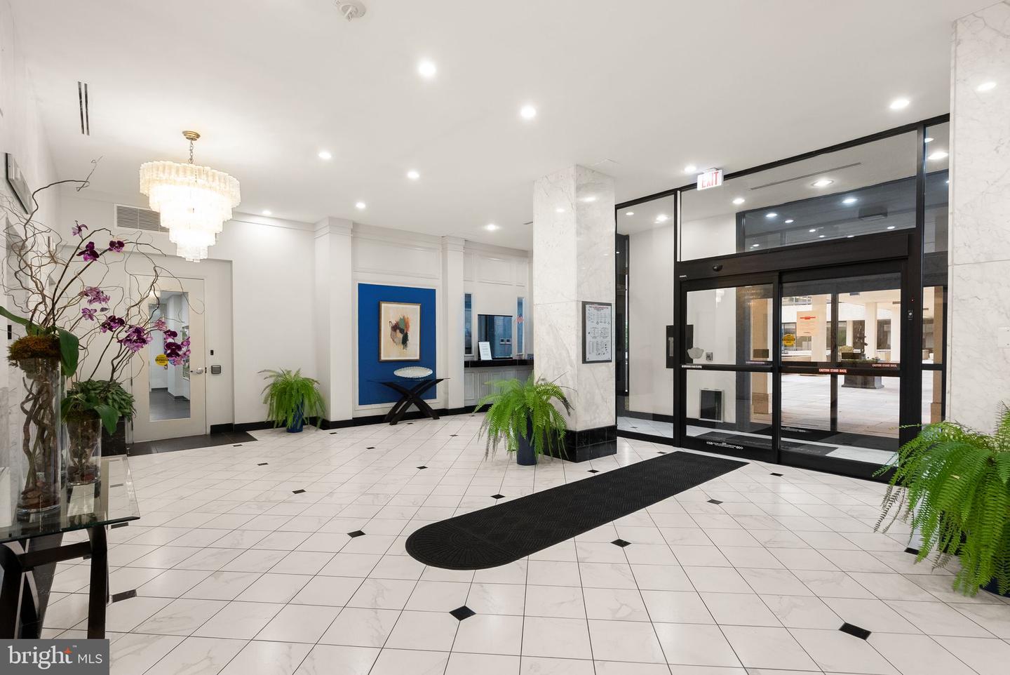 400 MADISON ST #409, ALEXANDRIA, Virginia 22314, 2 Bedrooms Bedrooms, ,2 BathroomsBathrooms,Residential,For sale,400 MADISON ST #409,VAAX2050298 MLS # VAAX2050298