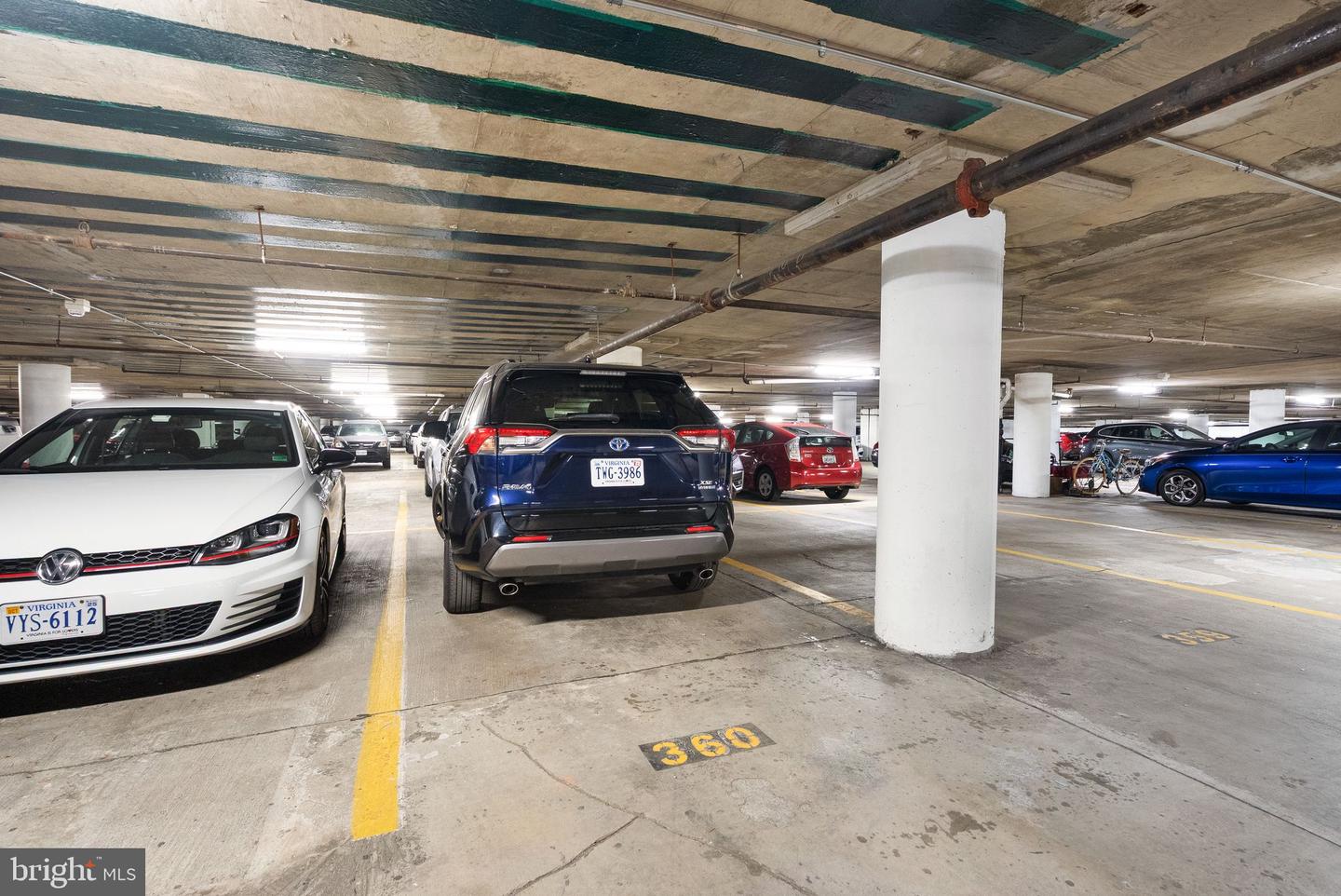 400 MADISON ST #409, ALEXANDRIA, Virginia 22314, 2 Bedrooms Bedrooms, ,2 BathroomsBathrooms,Residential,For sale,400 MADISON ST #409,VAAX2050298 MLS # VAAX2050298