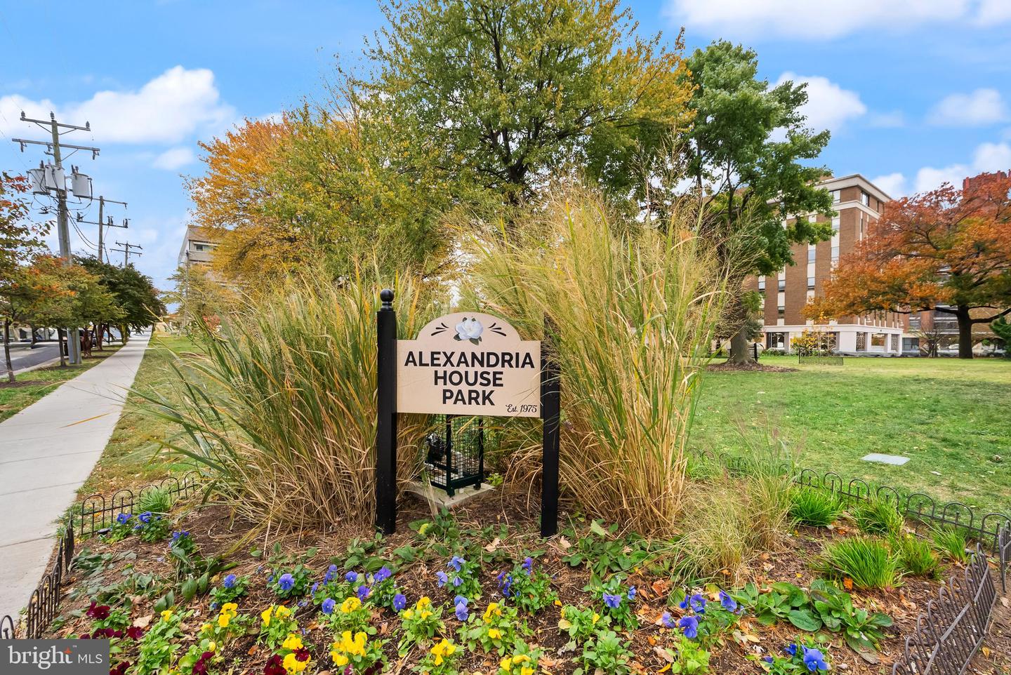 400 MADISON ST #409, ALEXANDRIA, Virginia 22314, 2 Bedrooms Bedrooms, ,2 BathroomsBathrooms,Residential,For sale,400 MADISON ST #409,VAAX2050298 MLS # VAAX2050298