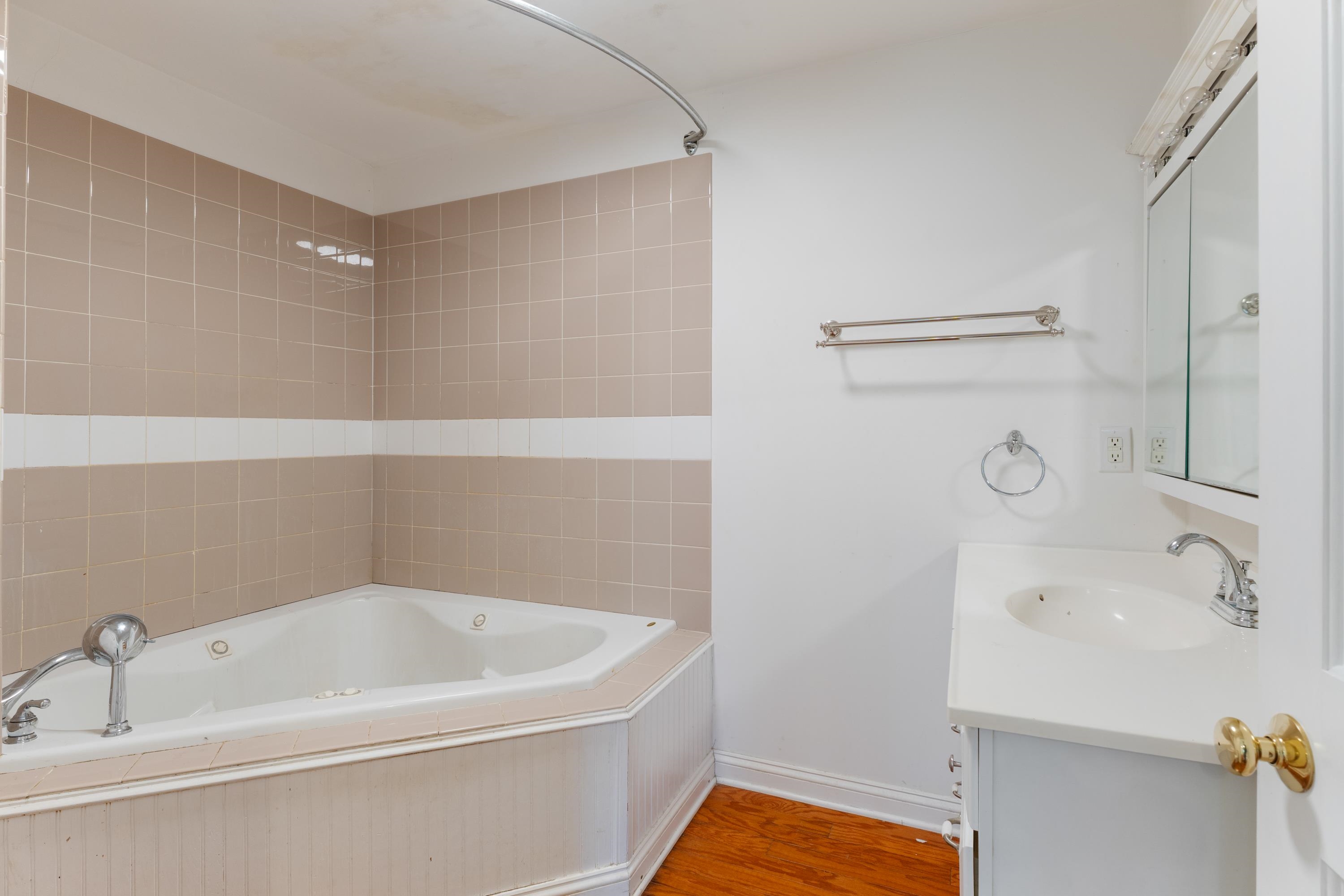 1261 BLUE RIDGE AVE, CROZET, Virginia 22932, 3 Bedrooms Bedrooms, ,2 BathroomsBathrooms,Residential,1261 BLUE RIDGE AVE,670933 MLS # 670933