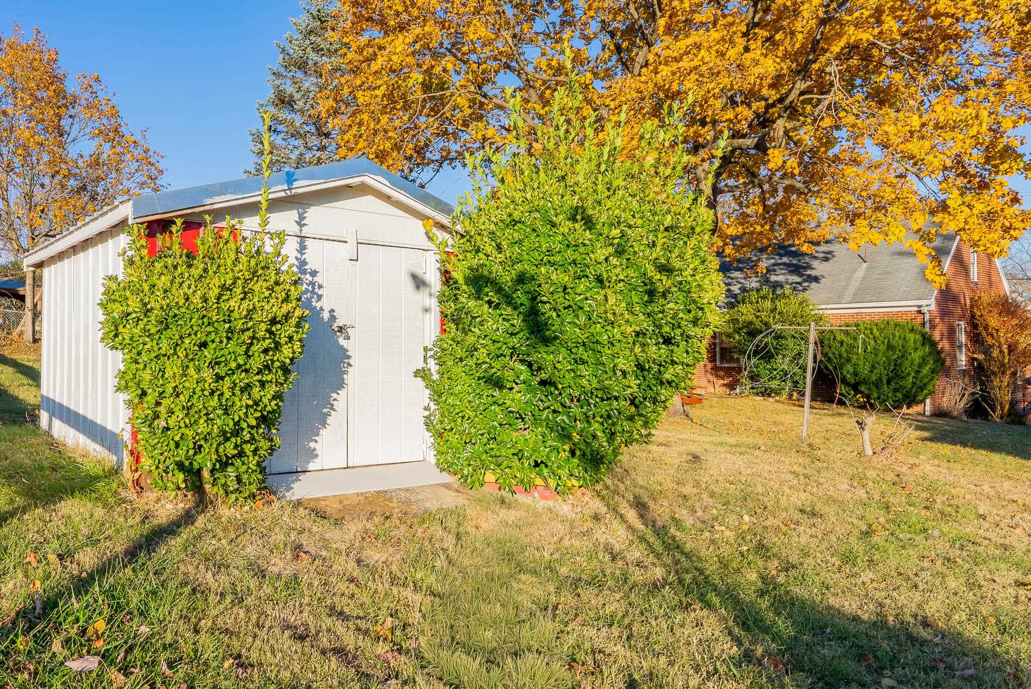 625 N WILLOW ST, HARRISONBURG, Virginia 22802, 3 Bedrooms Bedrooms, ,1 BathroomBathrooms,Residential,625 N WILLOW ST,670944 MLS # 670944 625 N WILLOW ST, HARRISONBURG, Virginia 22802, 3 Bedrooms Bedrooms, ,1 BathroomBathrooms,Residential,625 N WILLOW ST,670944 MLS # 670944