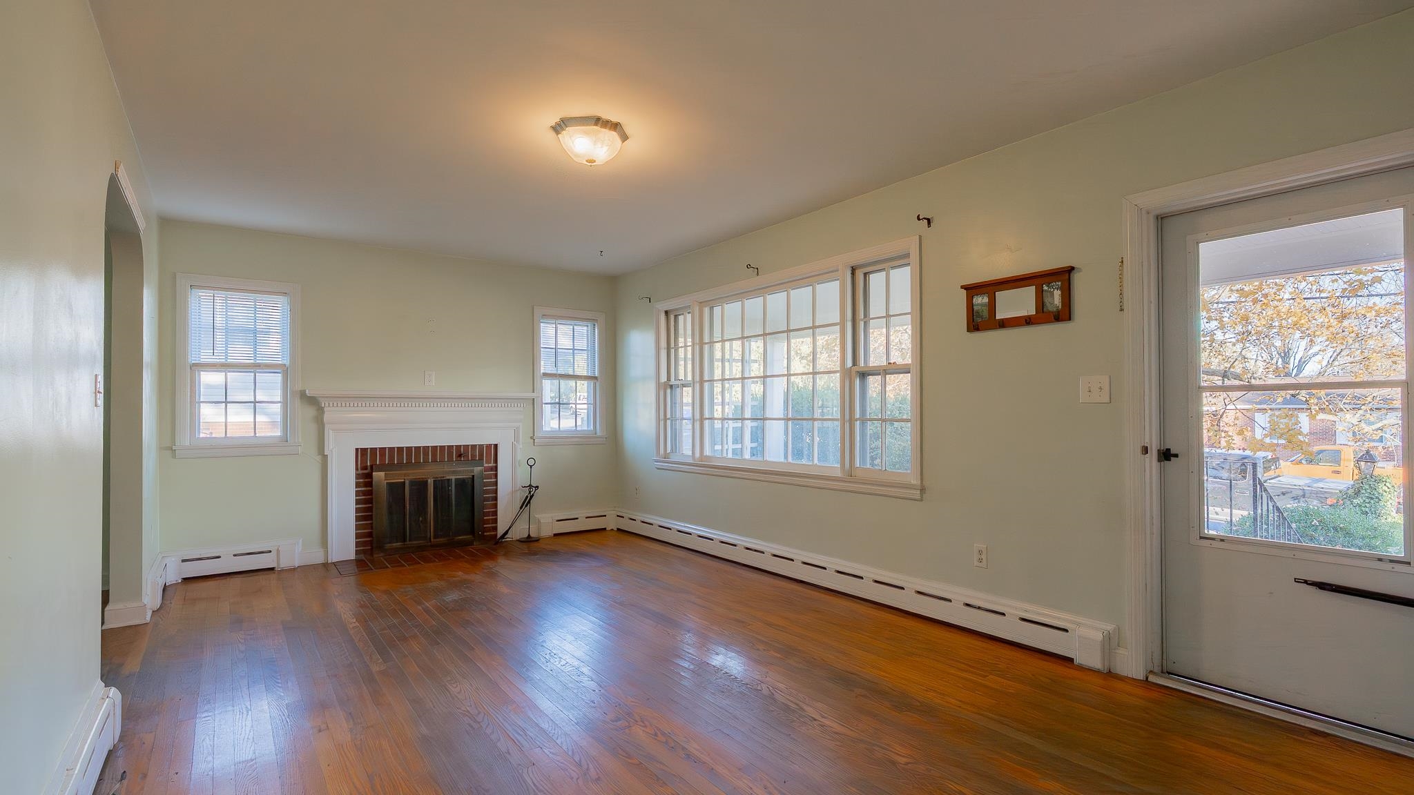 625 N WILLOW ST, HARRISONBURG, Virginia 22802, 3 Bedrooms Bedrooms, ,1 BathroomBathrooms,Residential,625 N WILLOW ST,670944 MLS # 670944 625 N WILLOW ST, HARRISONBURG, Virginia 22802, 3 Bedrooms Bedrooms, ,1 BathroomBathrooms,Residential,625 N WILLOW ST,670944 MLS # 670944