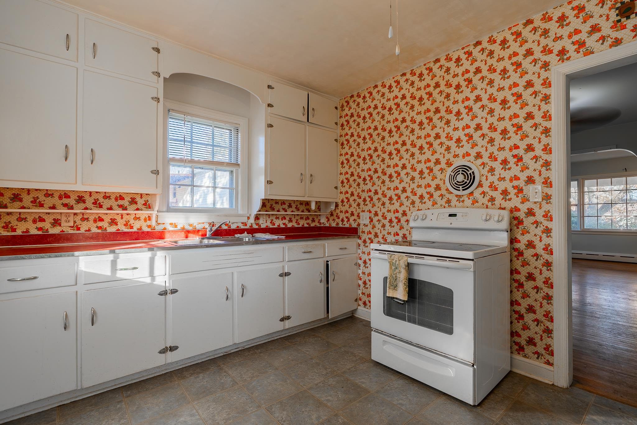 625 N WILLOW ST, HARRISONBURG, Virginia 22802, 3 Bedrooms Bedrooms, ,1 BathroomBathrooms,Residential,625 N WILLOW ST,670944 MLS # 670944 625 N WILLOW ST, HARRISONBURG, Virginia 22802, 3 Bedrooms Bedrooms, ,1 BathroomBathrooms,Residential,625 N WILLOW ST,670944 MLS # 670944