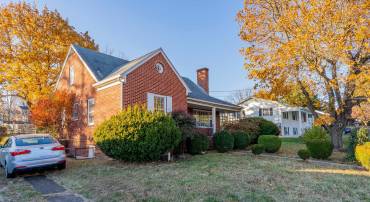 625 N WILLOW ST, HARRISONBURG, Virginia 22802, 3 Bedrooms Bedrooms, ,1 BathroomBathrooms,Residential,625 N WILLOW ST,670944 MLS # 670944