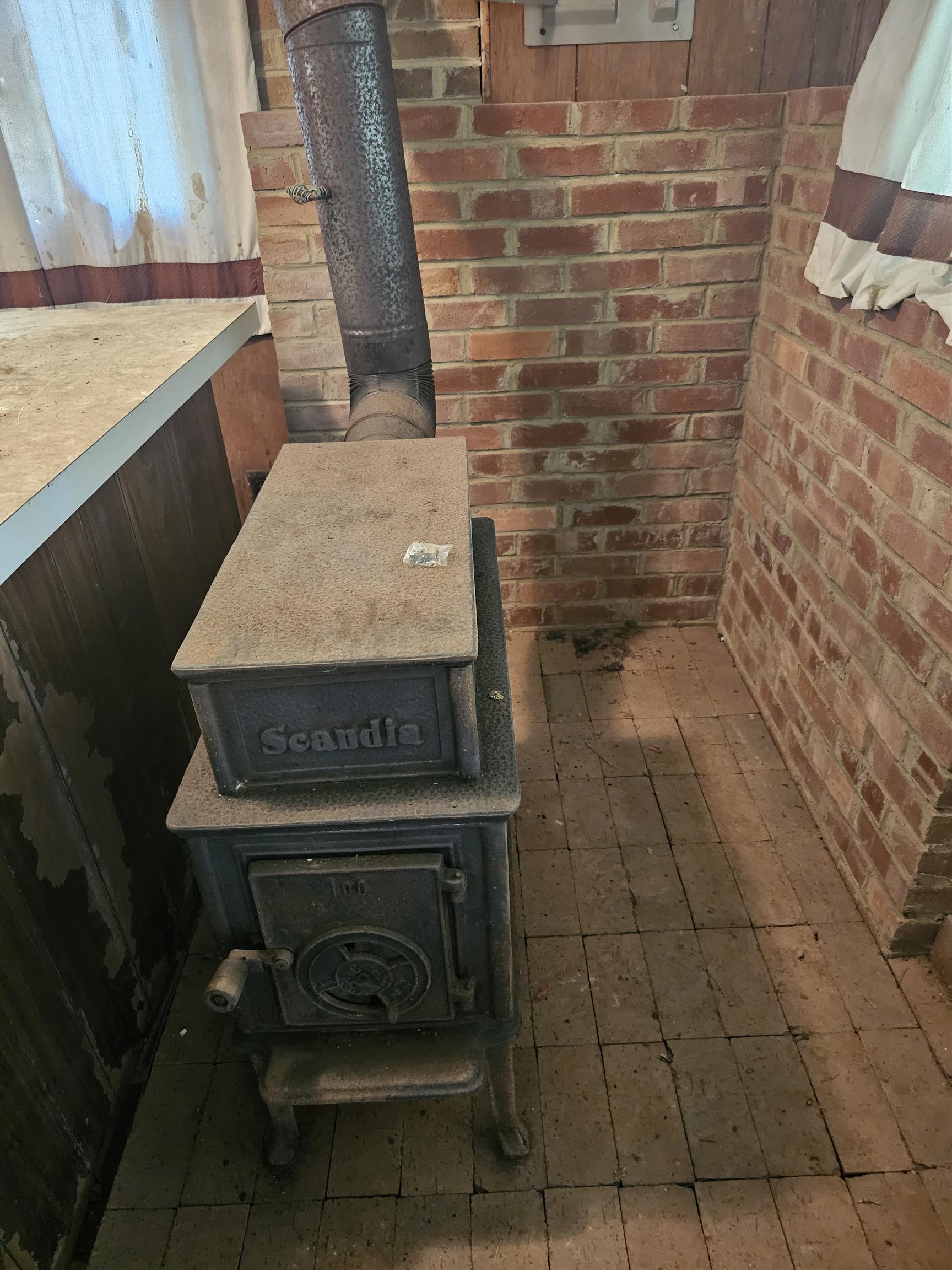 2804 OLD PARKERSBURG TPKE, WEST AUGUSTA, Virginia 24485, 2 Bedrooms Bedrooms, ,1 BathroomBathrooms,Residential,Hanger Camp,2804 OLD PARKERSBURG TPKE,670950 MLS # 670950