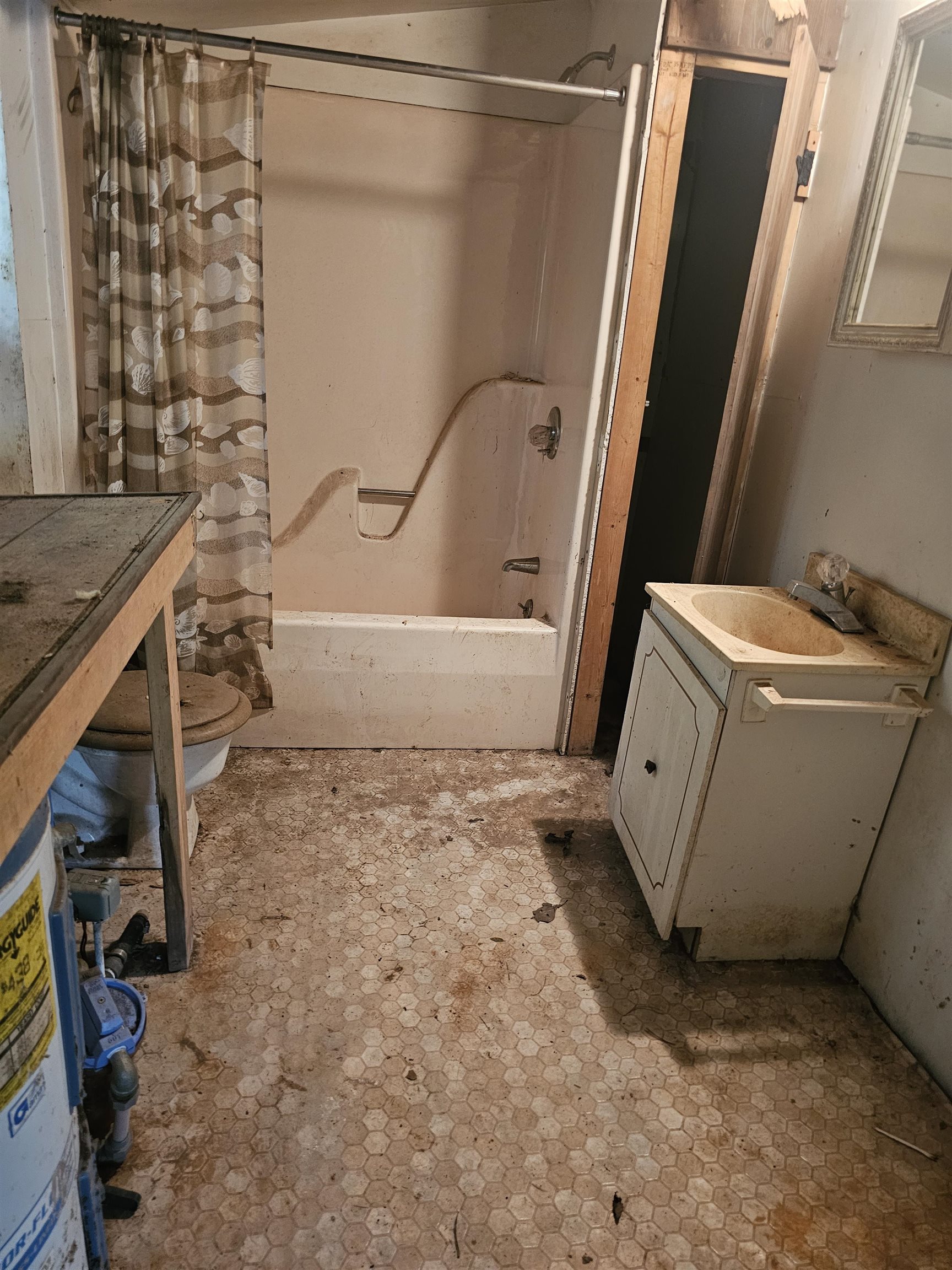 2804 OLD PARKERSBURG TPKE, WEST AUGUSTA, Virginia 24485, 2 Bedrooms Bedrooms, ,1 BathroomBathrooms,Residential,Hanger Camp,2804 OLD PARKERSBURG TPKE,670950 MLS # 670950