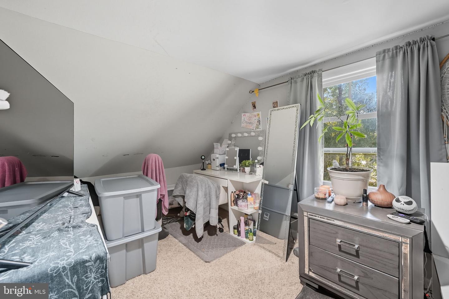 8401 YORKSHIRE LN, MANASSAS, Virginia 20111, 4 Bedrooms Bedrooms, ,1 BathroomBathrooms,Residential,For sale,8401 YORKSHIRE LN,VAPW2105276 MLS # VAPW2105276