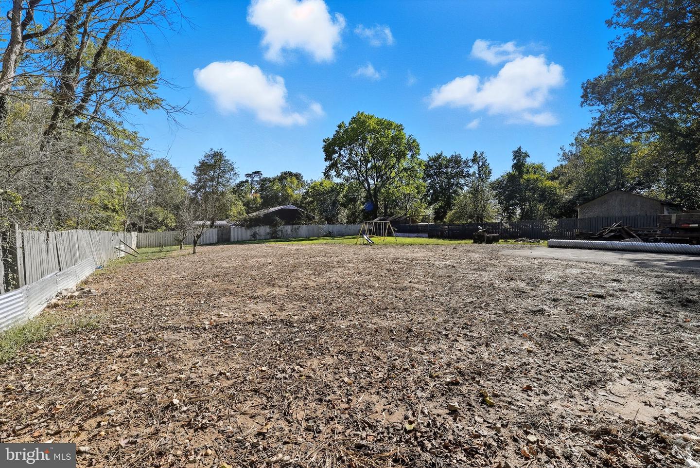 8401 YORKSHIRE LN, MANASSAS, Virginia 20111, 4 Bedrooms Bedrooms, ,1 BathroomBathrooms,Residential,For sale,8401 YORKSHIRE LN,VAPW2105276 MLS # VAPW2105276